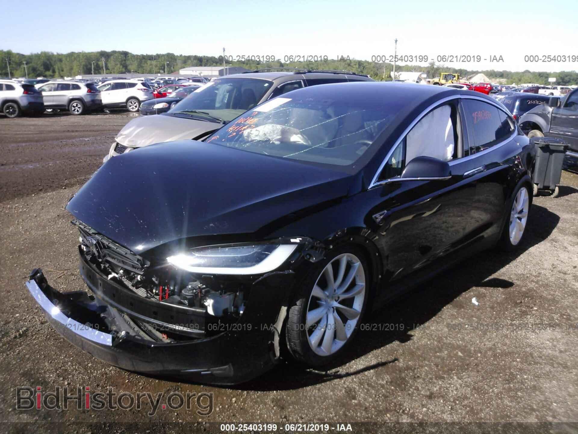 2016 TESLA MODEL X - VIN: 5YJXCBE21GF006235 - Фото 2