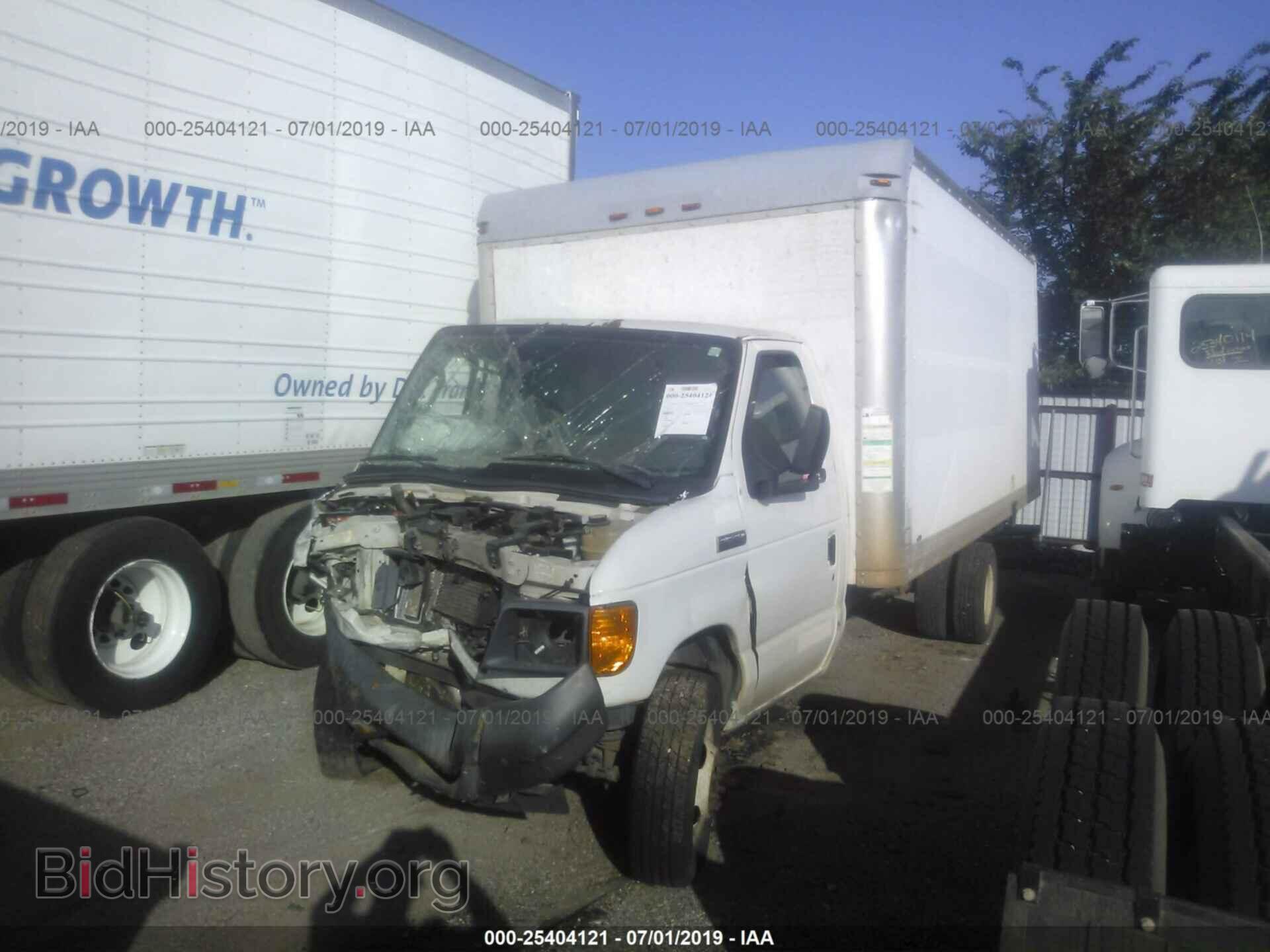 2006 FORD ECONOLINE - VIN: 1FDWE35L96HB10972 - Фото 2