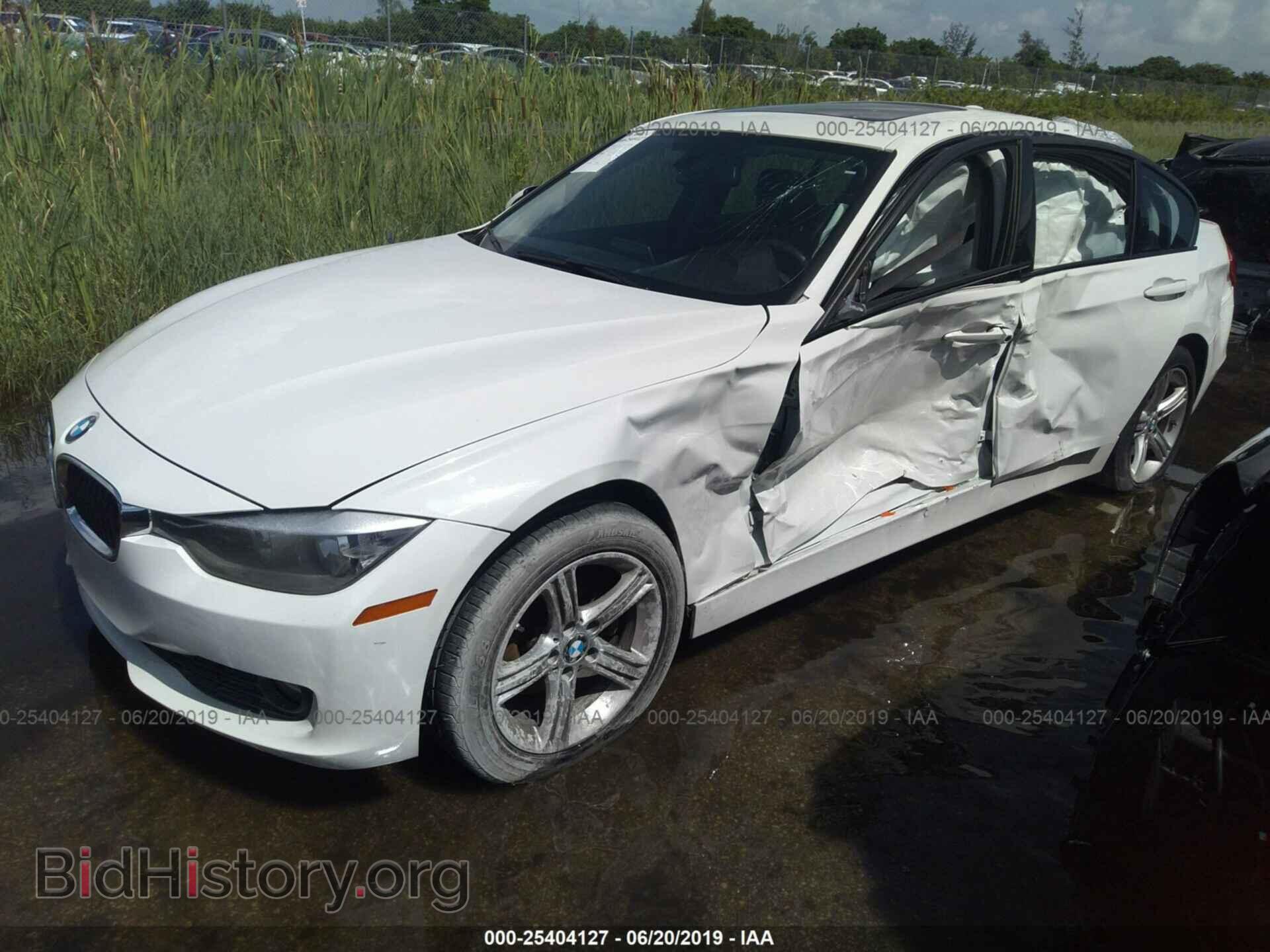 2015 BMW 328 - VIN: WBA3A5C54FF607794 - Фото 2