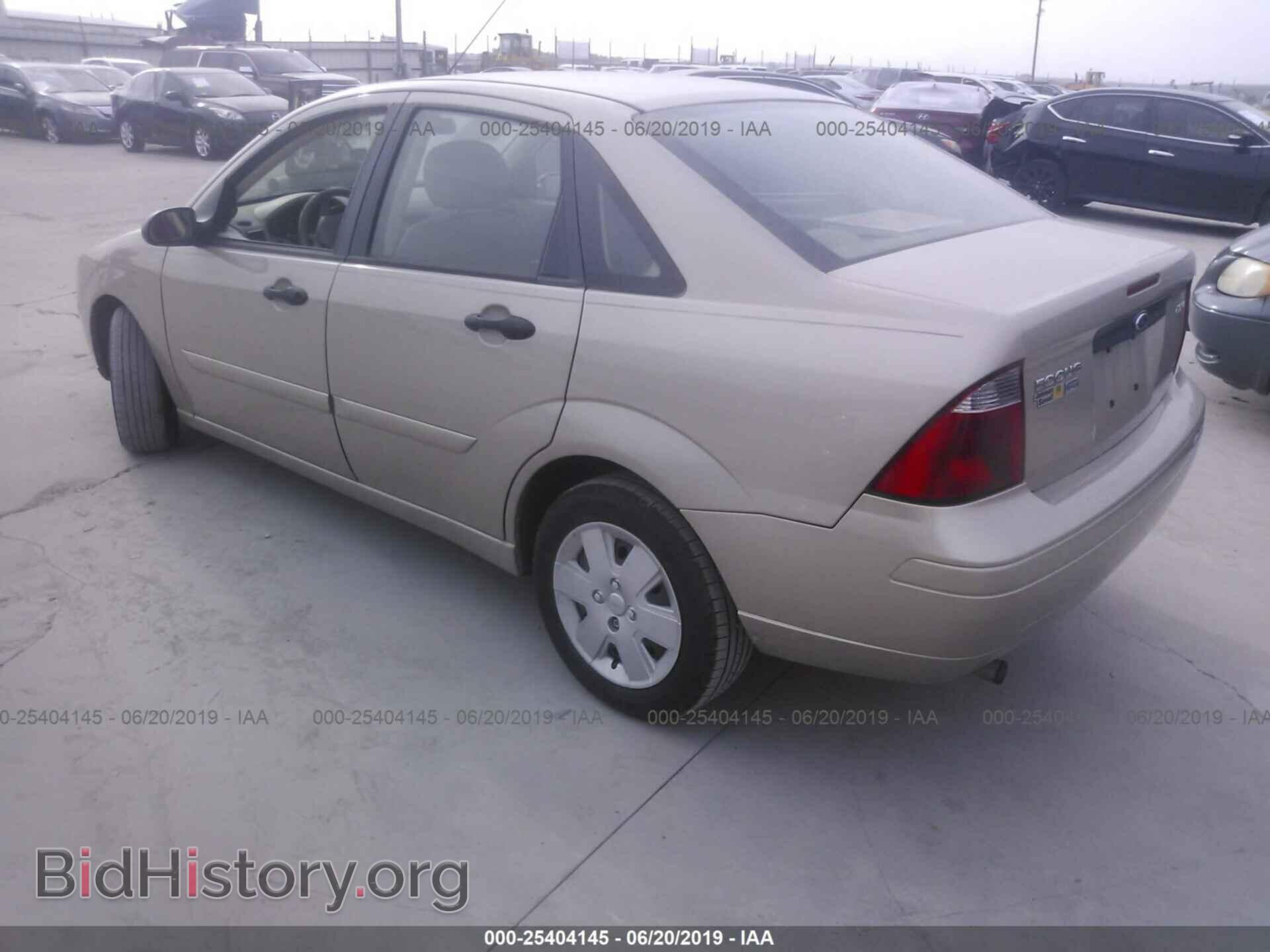 2006 FORD FOCUS - VIN: 1FAFP34N86W122985 - Фото 3