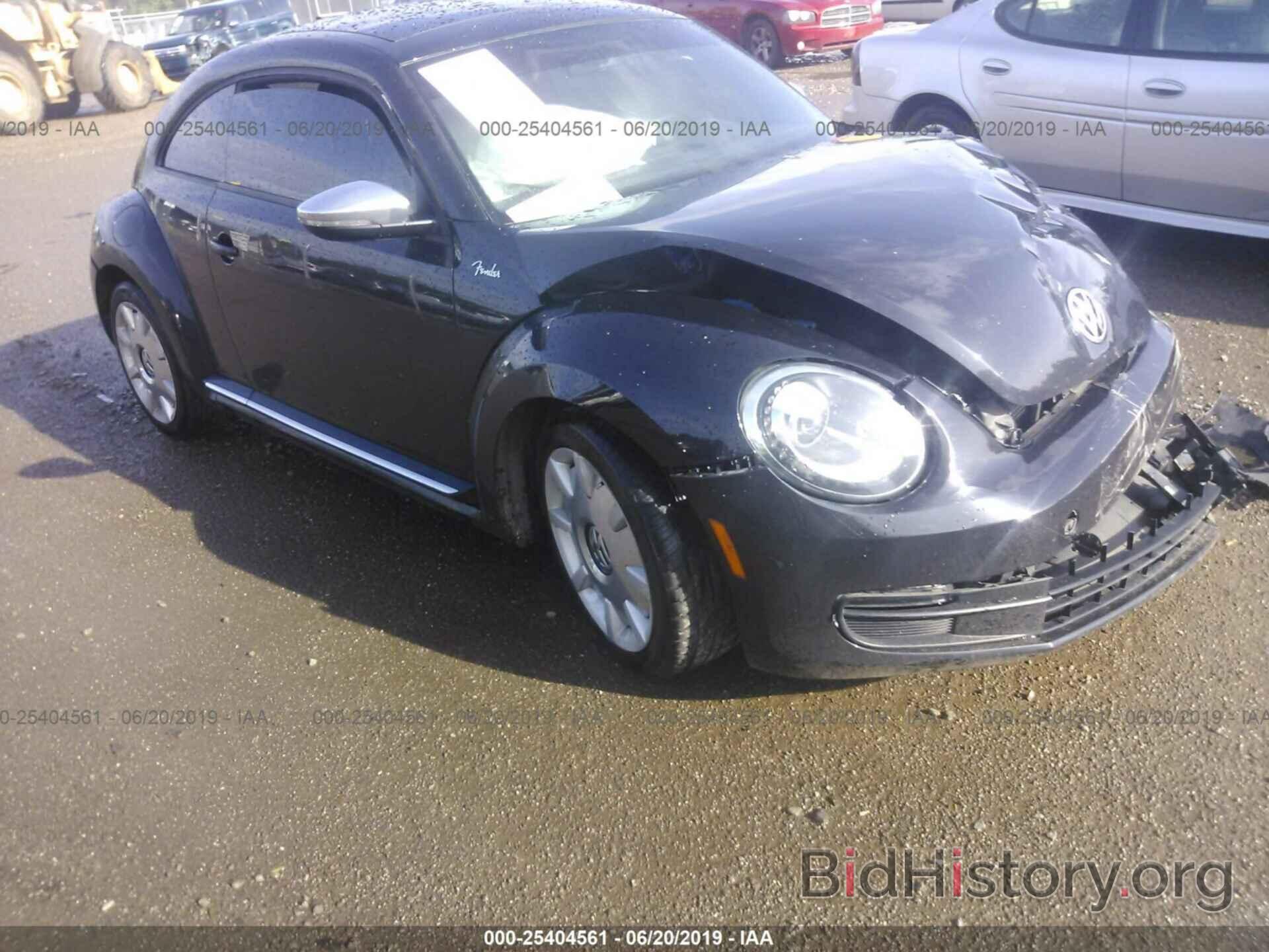 Photo 3VWJP7AT9DM657123 - VOLKSWAGEN BEETLE 2013