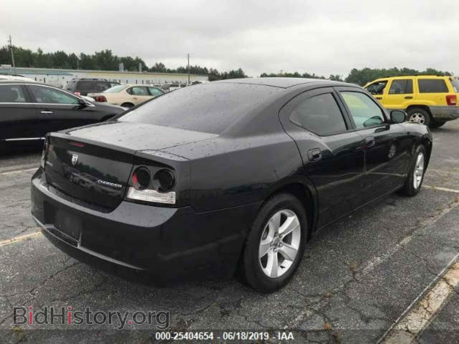 2010 DODGE CHARGER - VIN: 2B3CA4CD2AH217368 - Photo 2