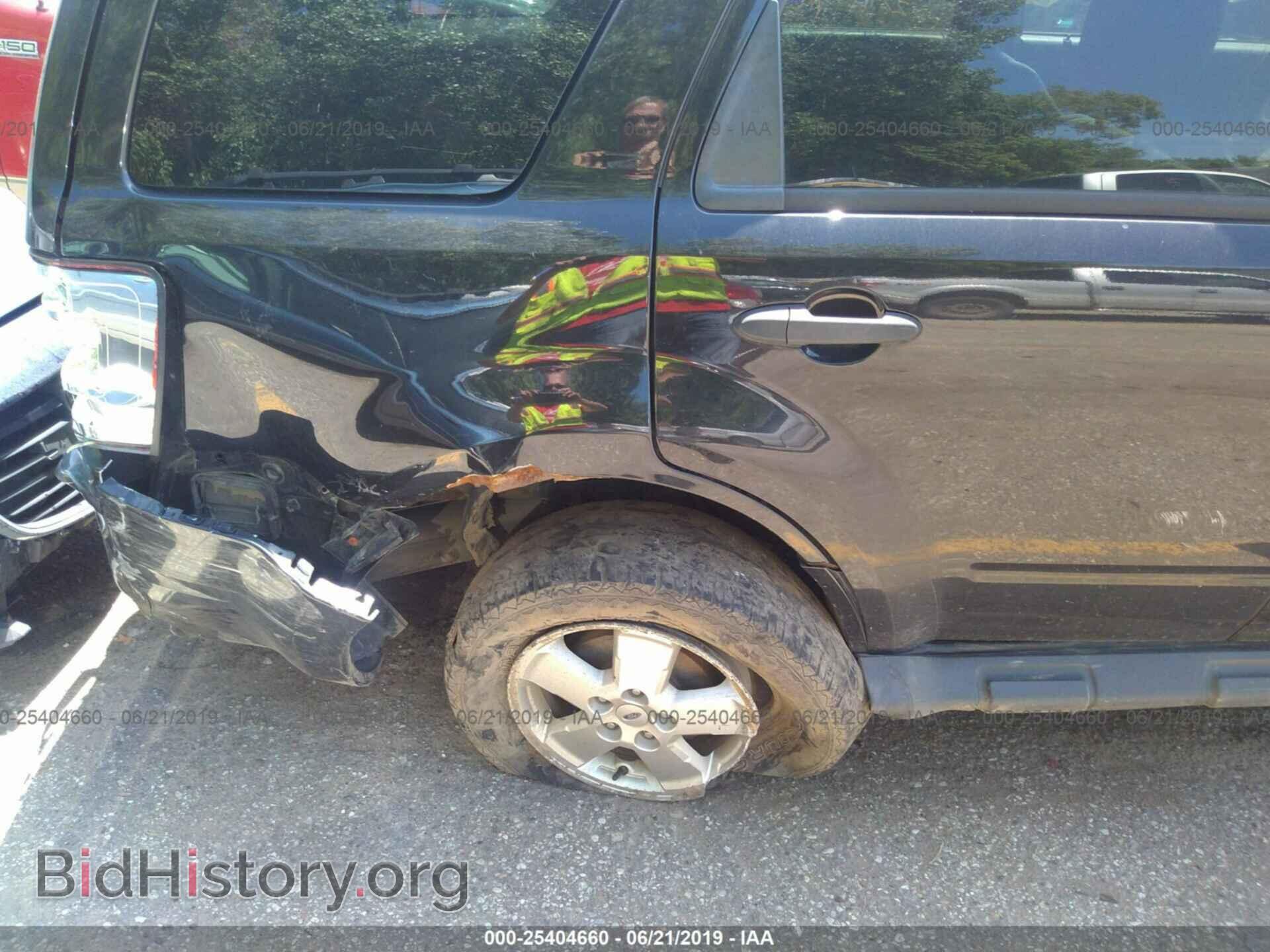 2011 FORD ESCAPE - VIN: 1FMCU9D73BKA34580 - Photo 6