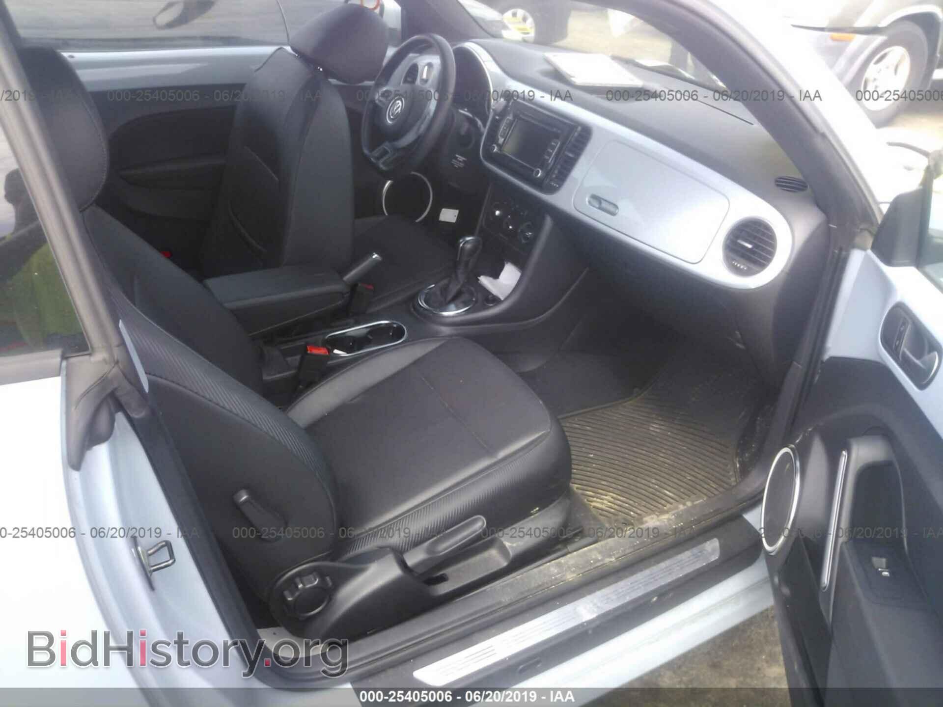 2013 VOLKSWAGEN BEETLE - VIN: 3VWJP7AT4DM611344 - Фото 5