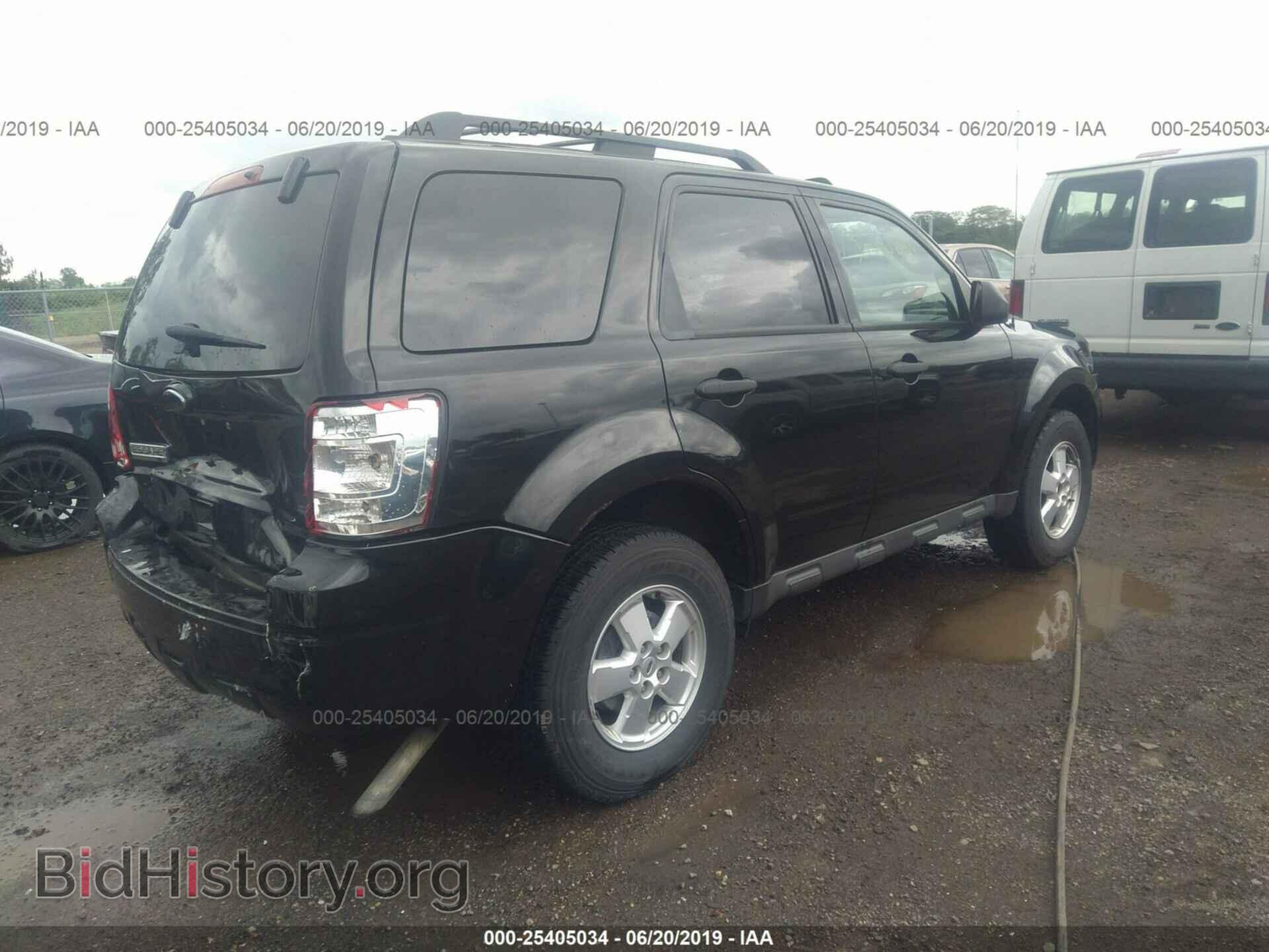 2011 FORD ESCAPE - VIN: 1FMCU0D70BKA06019 - Фото 4