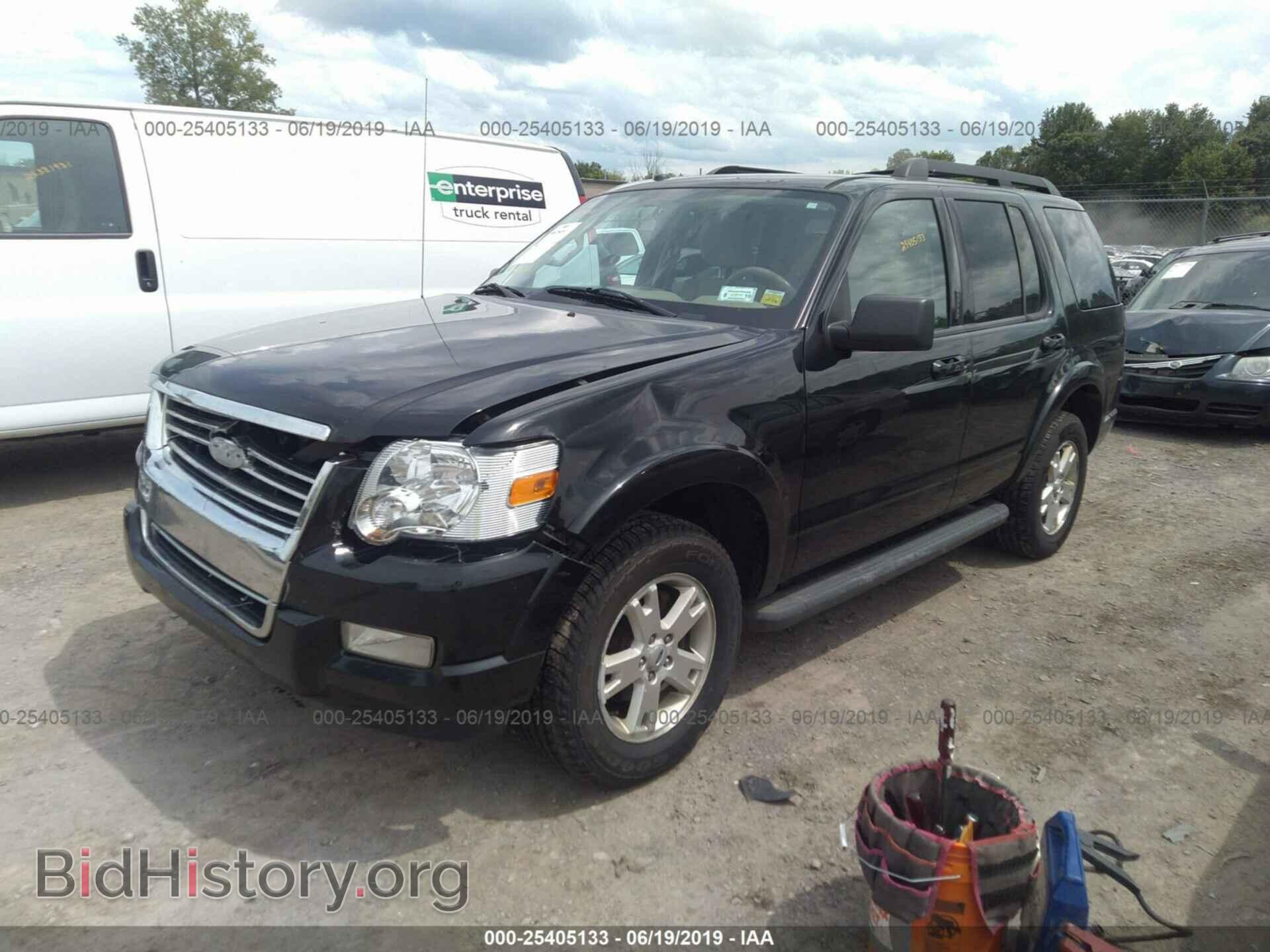 2010 FORD EXPLORER - VIN: 1FMEU7DE6AUA19506 - Фото 2