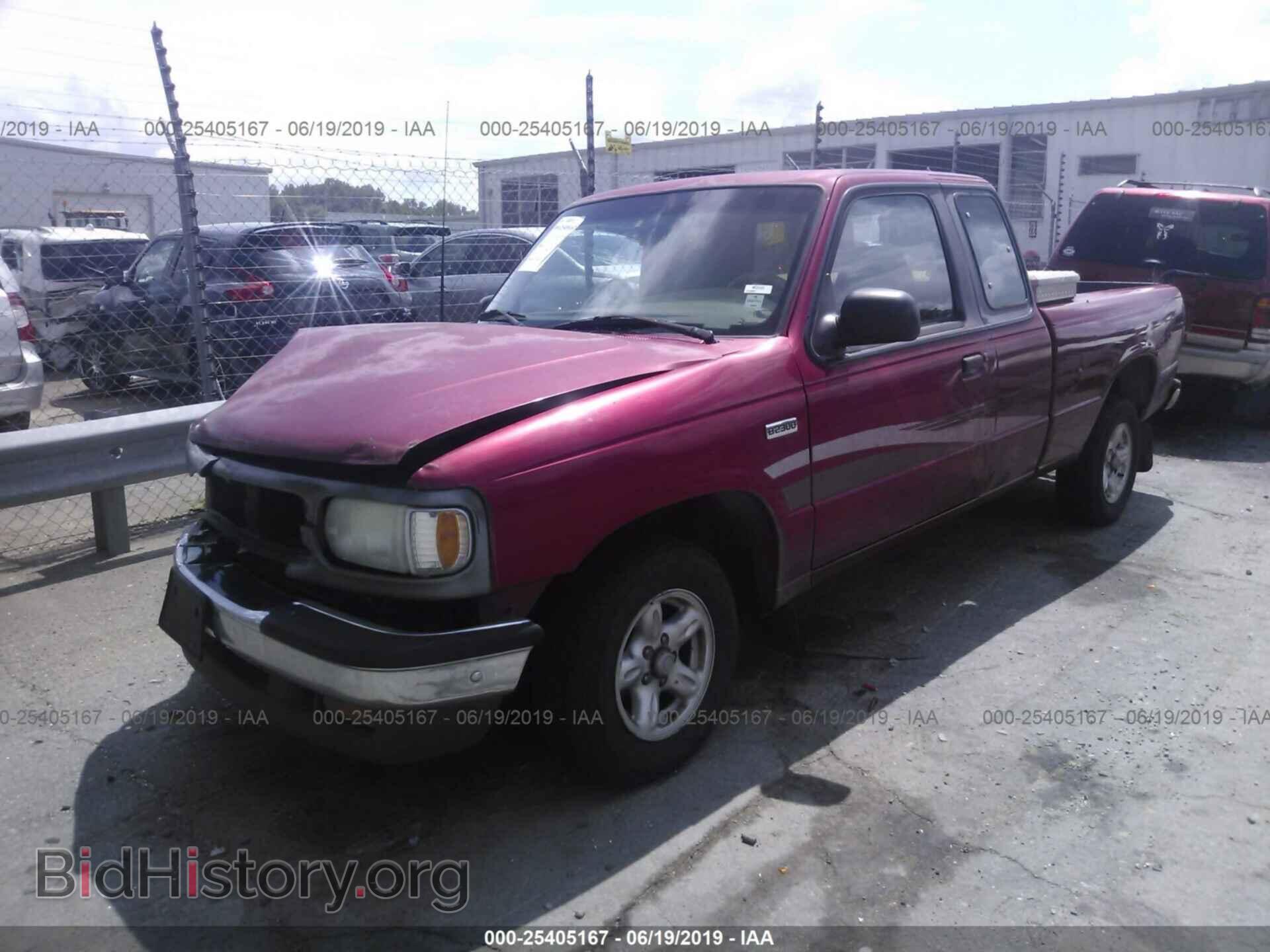 1996 MAZDA B2300 - VIN: 4F4CR16AXTTM28757 - Фото 2