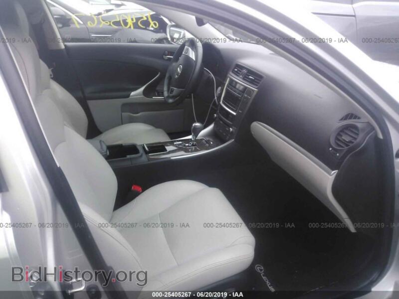 2012 Lexus IS (VIN JTHCF5C26C5053099) — фото 5 из 10