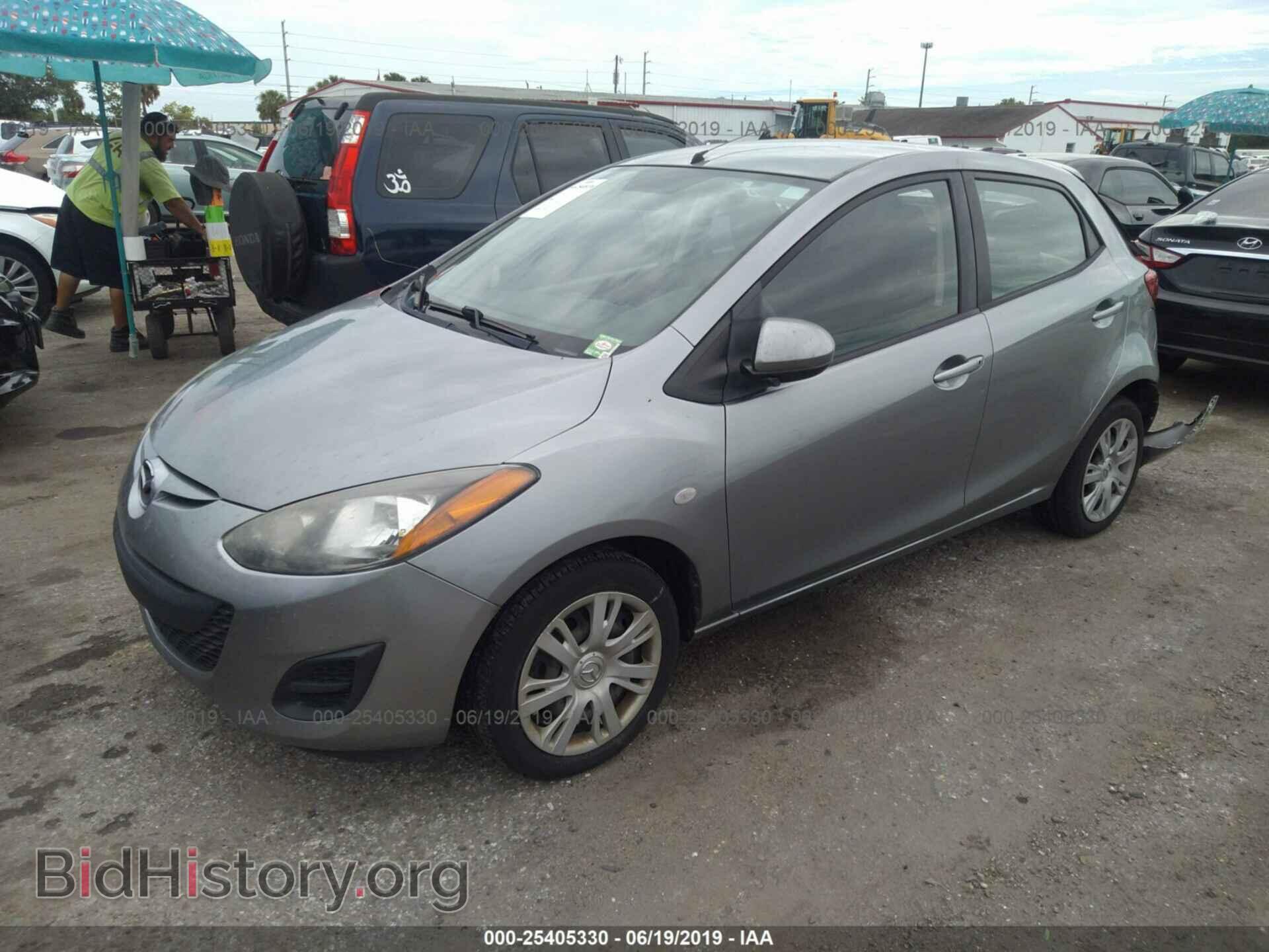 2013 MAZDA MAZDA2 - VIN: JM1DE1KY1D0170384 - Фото 2
