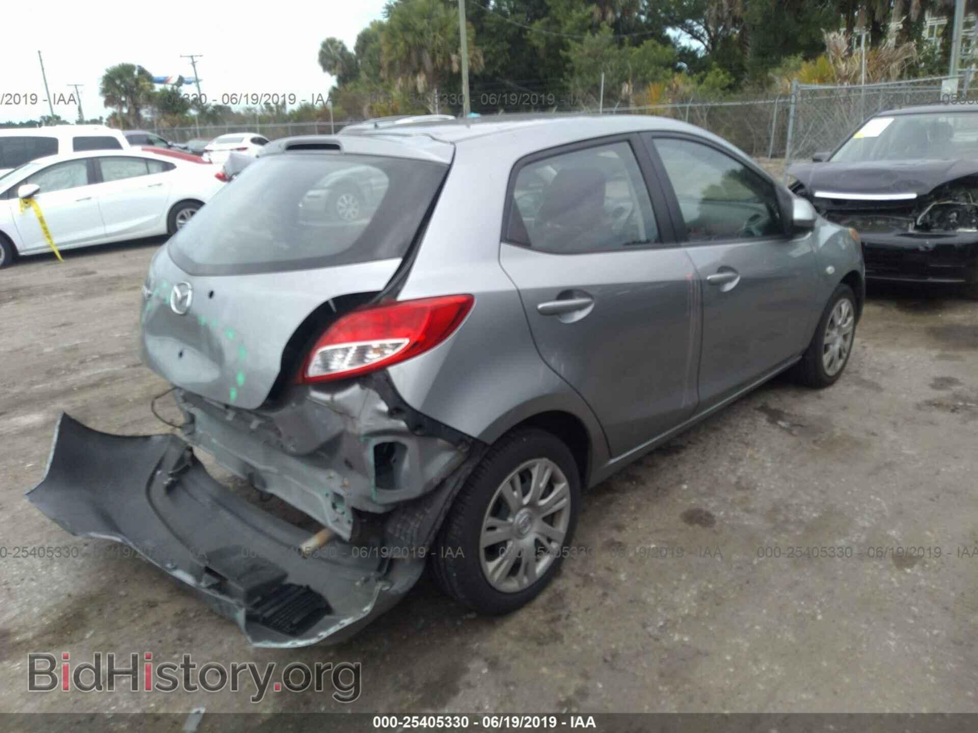 2013 MAZDA MAZDA2 - VIN: JM1DE1KY1D0170384 - Фото 4