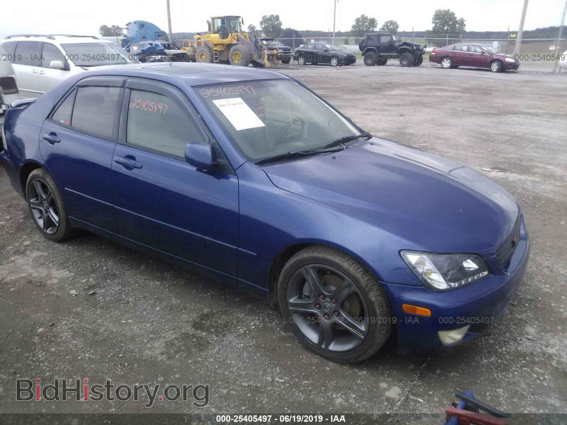 Photo JTHBD182110008813 - LEXUS IS 2001