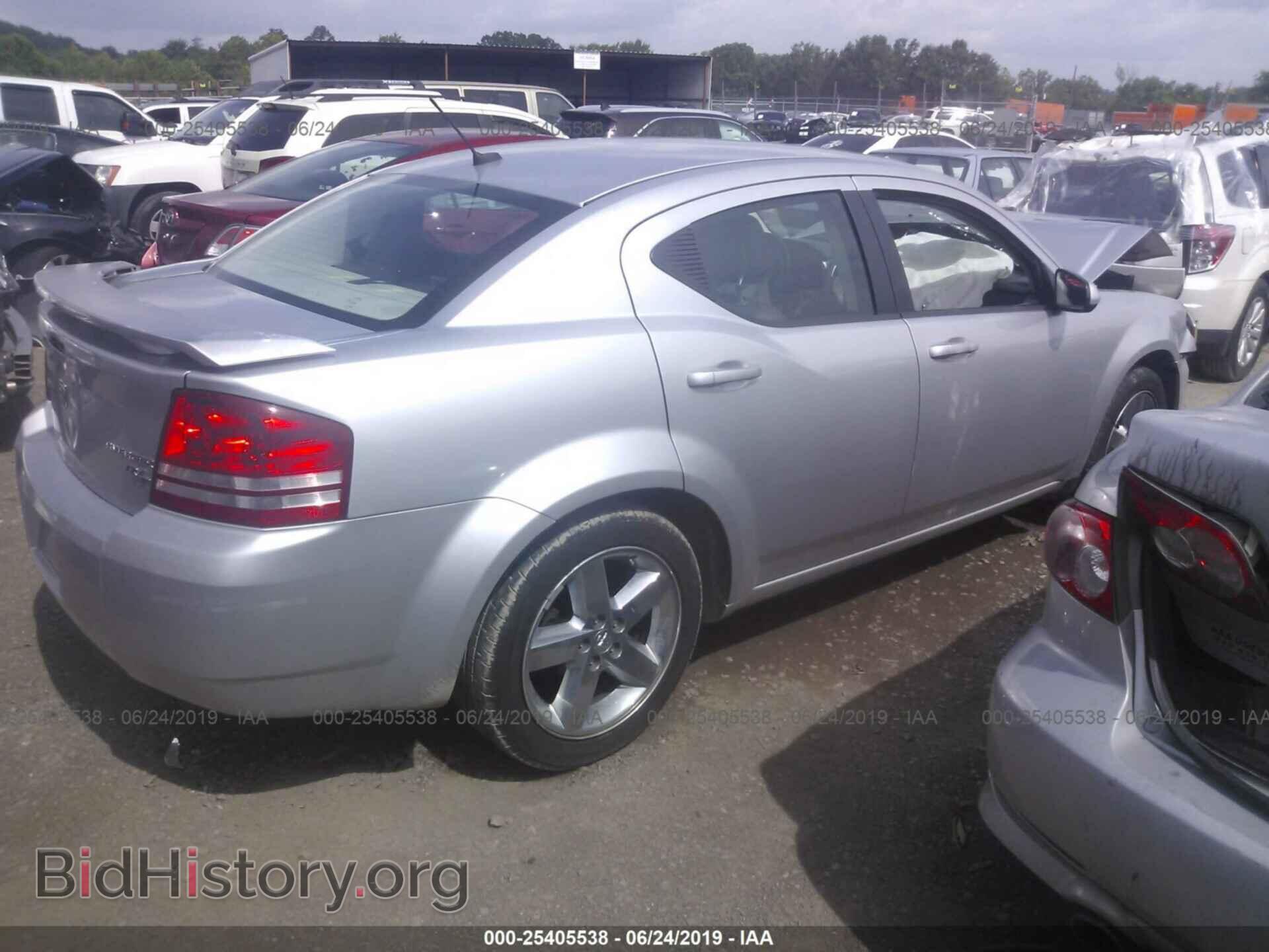 2010 DODGE AVENGER - VIN: 1B3CC5FV2AN122918 - Фото 4