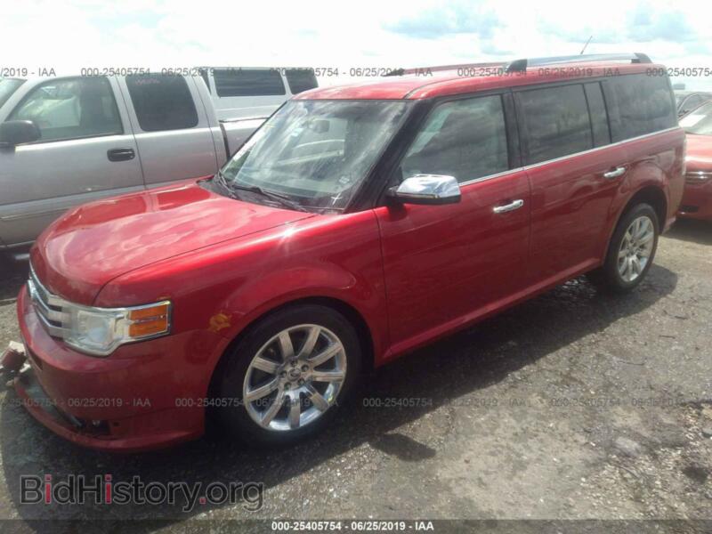 2011 Ford FLEX (VIN 2FMGK5DC4BBD24723) — фото 2 из 10
