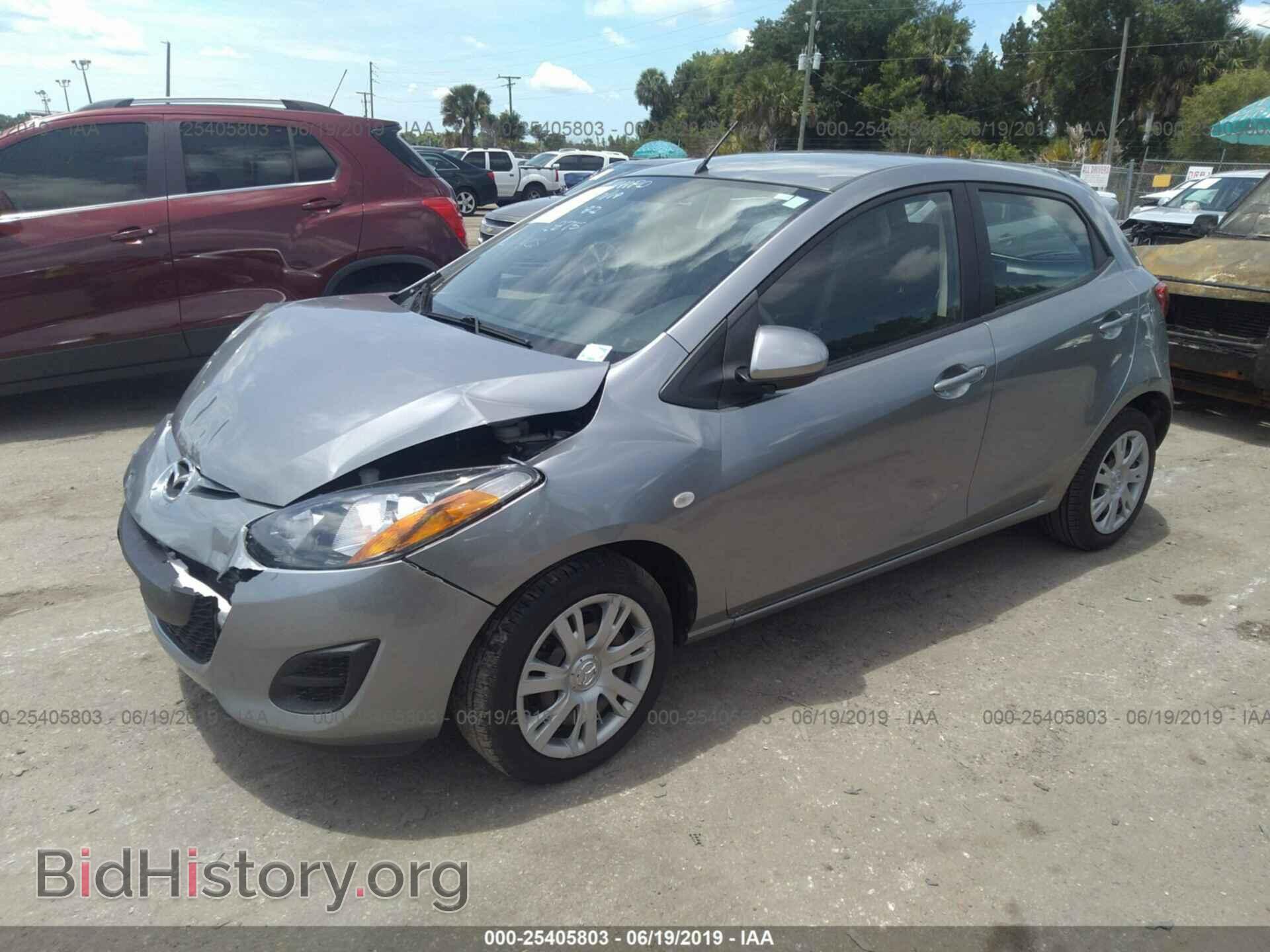 2014 MAZDA MAZDA2 - VIN: JM1DE1KY6E0187182 - Фото 2