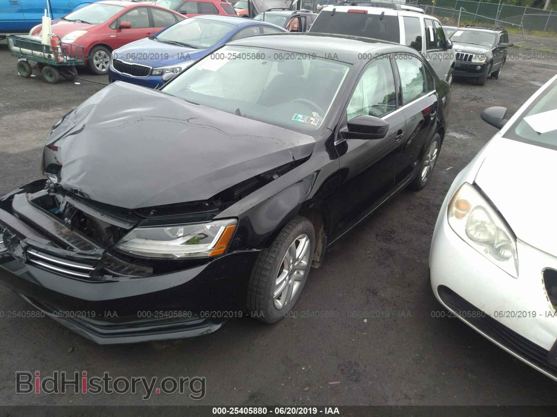 2017 VOLKSWAGEN JETTA - VIN: 3VW2B7AJ2HM244967 - Фото 2
