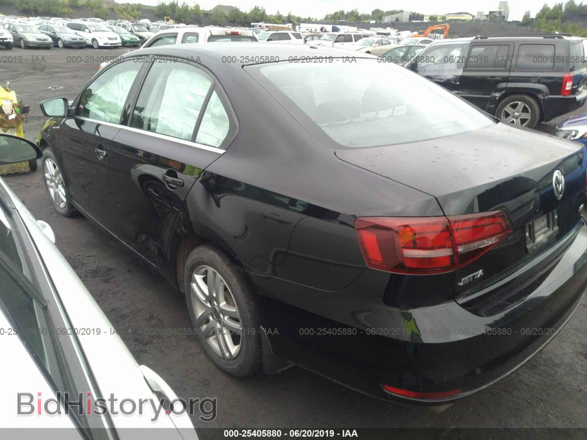 2017 VOLKSWAGEN JETTA - VIN: 3VW2B7AJ2HM244967 - Фото 3