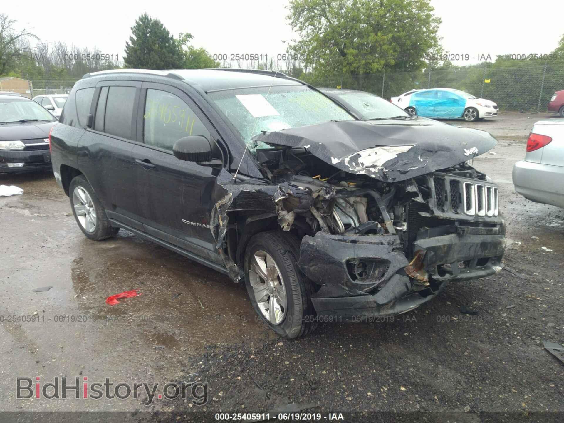 Фотография 1J4NF1FB2BD216697 - JEEP COMPASS 2011