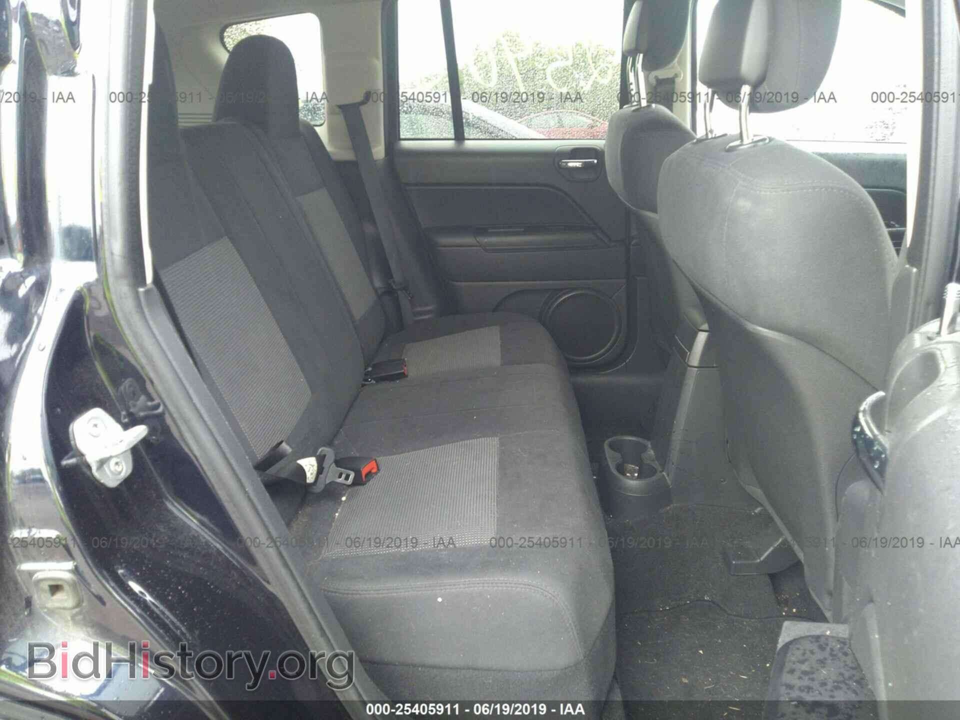 2011 JEEP COMPASS - VIN: 1J4NF1FB2BD216697 - Фото 8