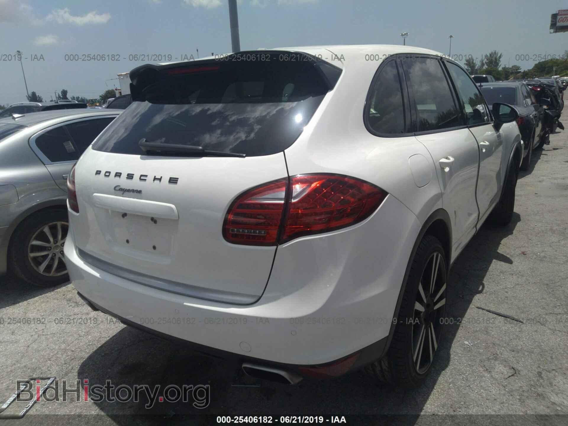 2011 PORSCHE CAYENNE - VIN: WP1AA2A2XBLA02108 - Фото 4
