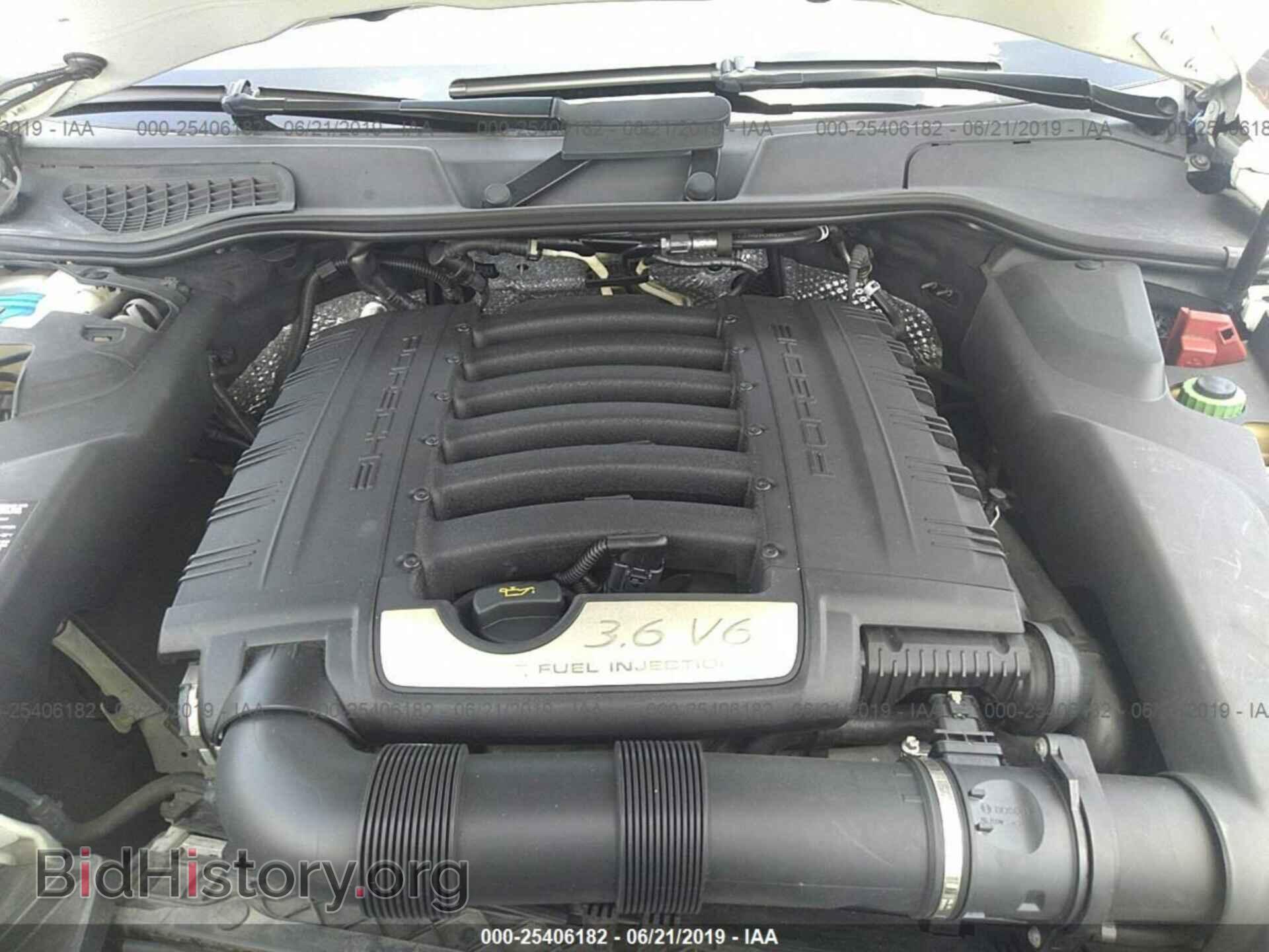 2011 PORSCHE CAYENNE - VIN: WP1AA2A2XBLA02108 - Фото 10