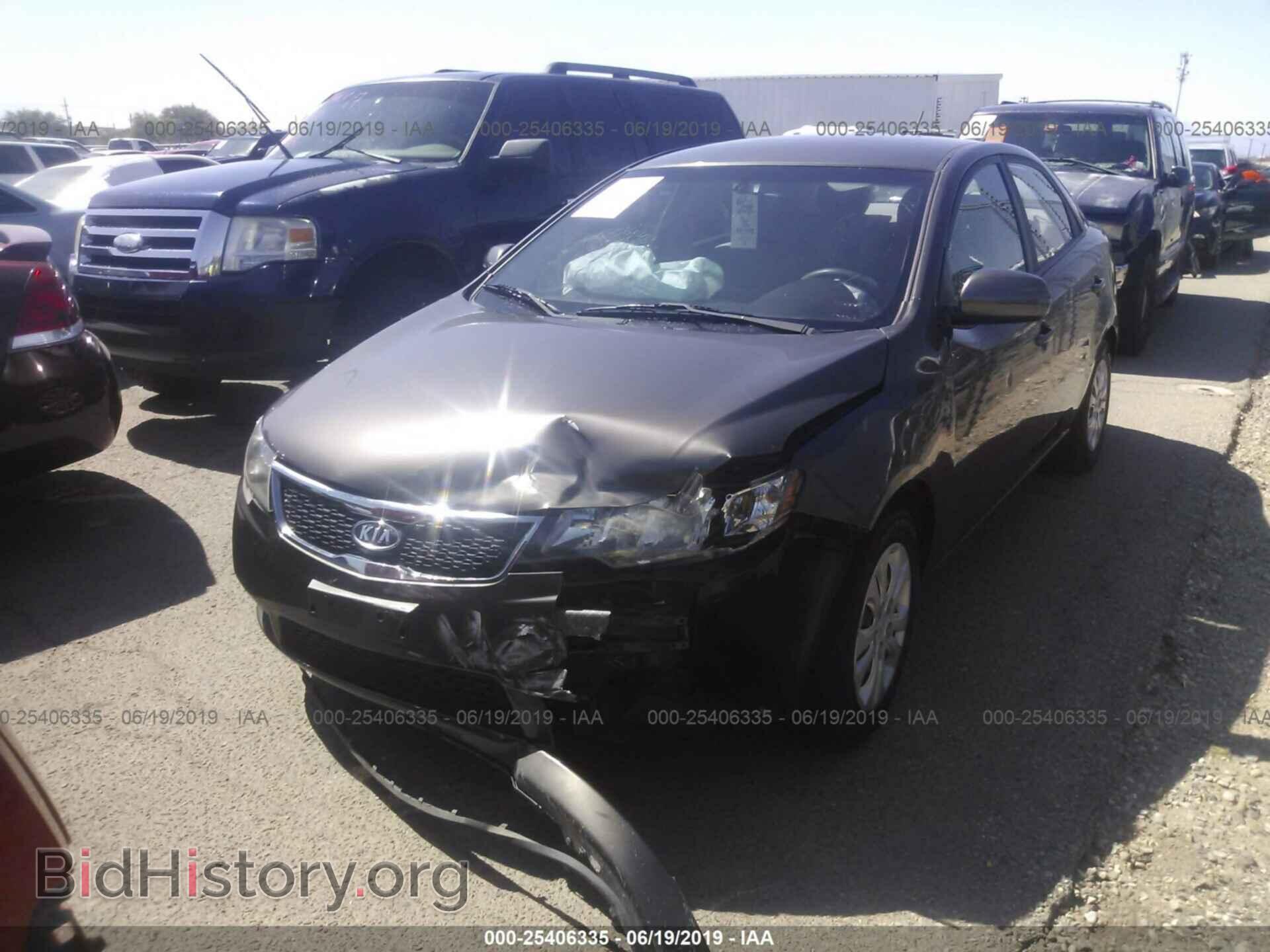 2012 KIA FORTE - VIN: KNAFU4A22C5549760 - Фото 2