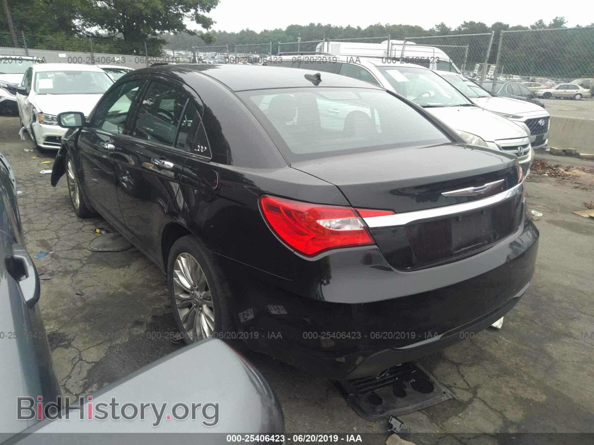 2011 CHRYSLER 200 - VIN: 1C3BC2FG1BN618227 - Фото 3