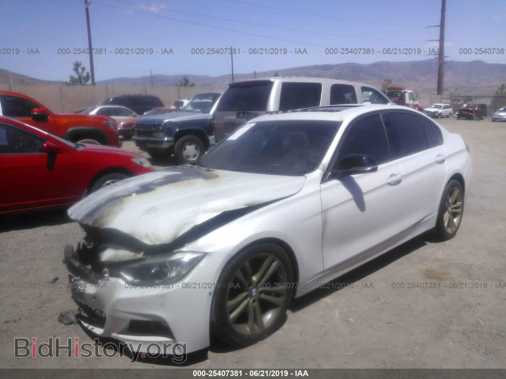 2013 BMW 335 - VIN: WBA3A9C59DF078024 - Photo 2