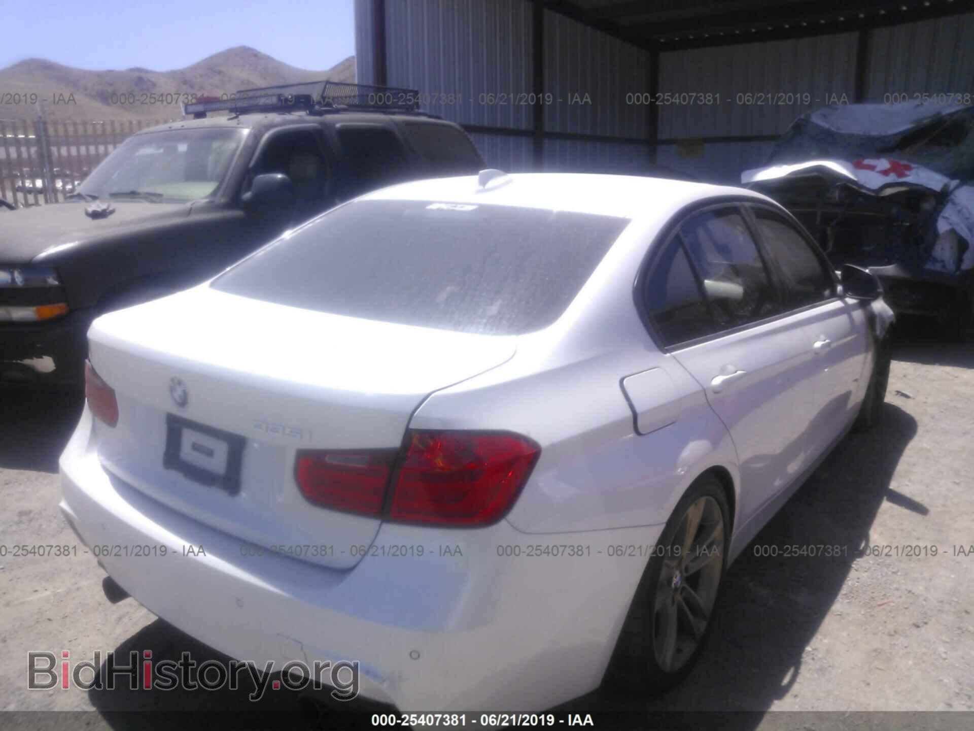 2013 BMW 335 - VIN: WBA3A9C59DF078024 - Photo 4