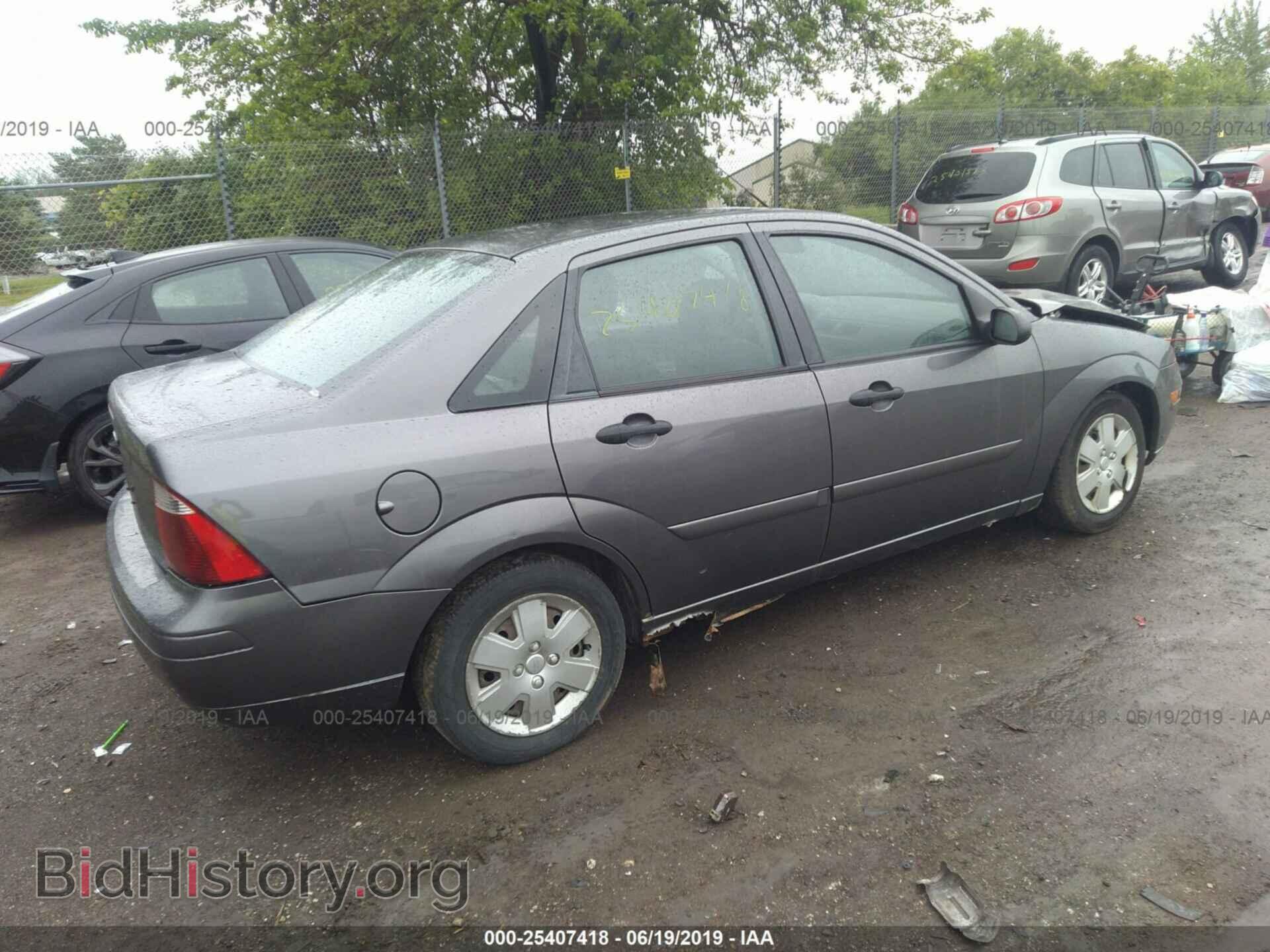 2007 FORD FOCUS - VIN: 1FAFP34N37W225054 - Фото 4