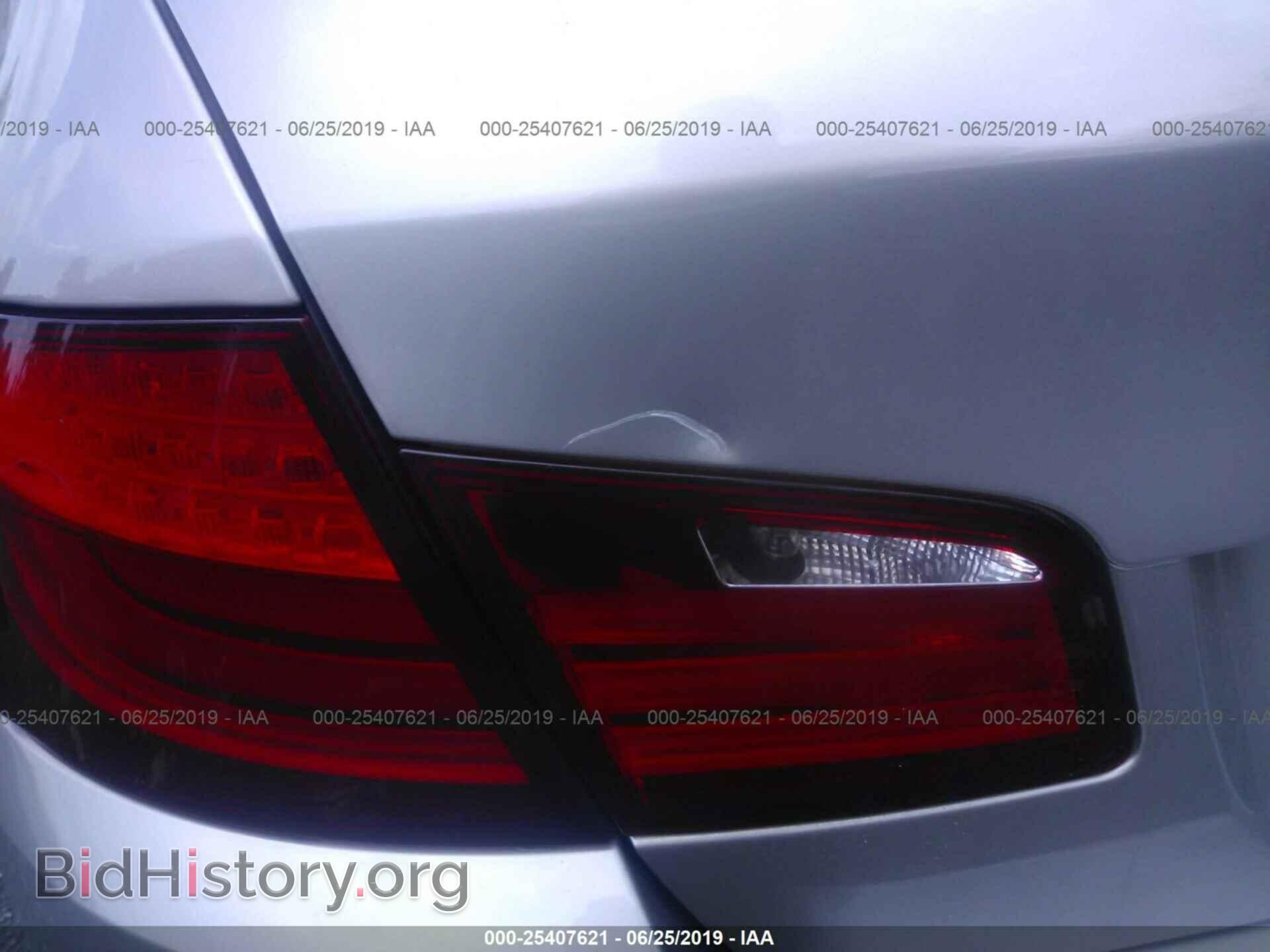 2011 BMW 528 - VIN: WBAFR1C56BC750093 - Фото 6