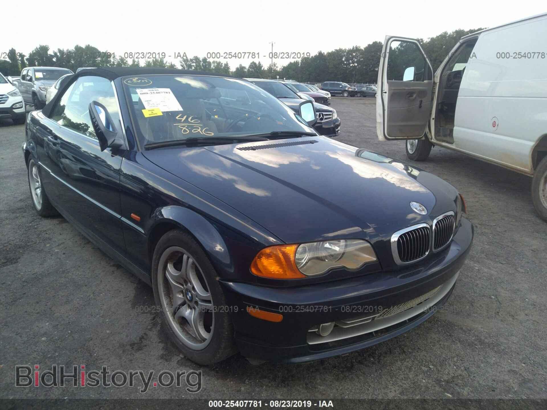 Photo WBABS53401JU84565 - BMW 330 2001