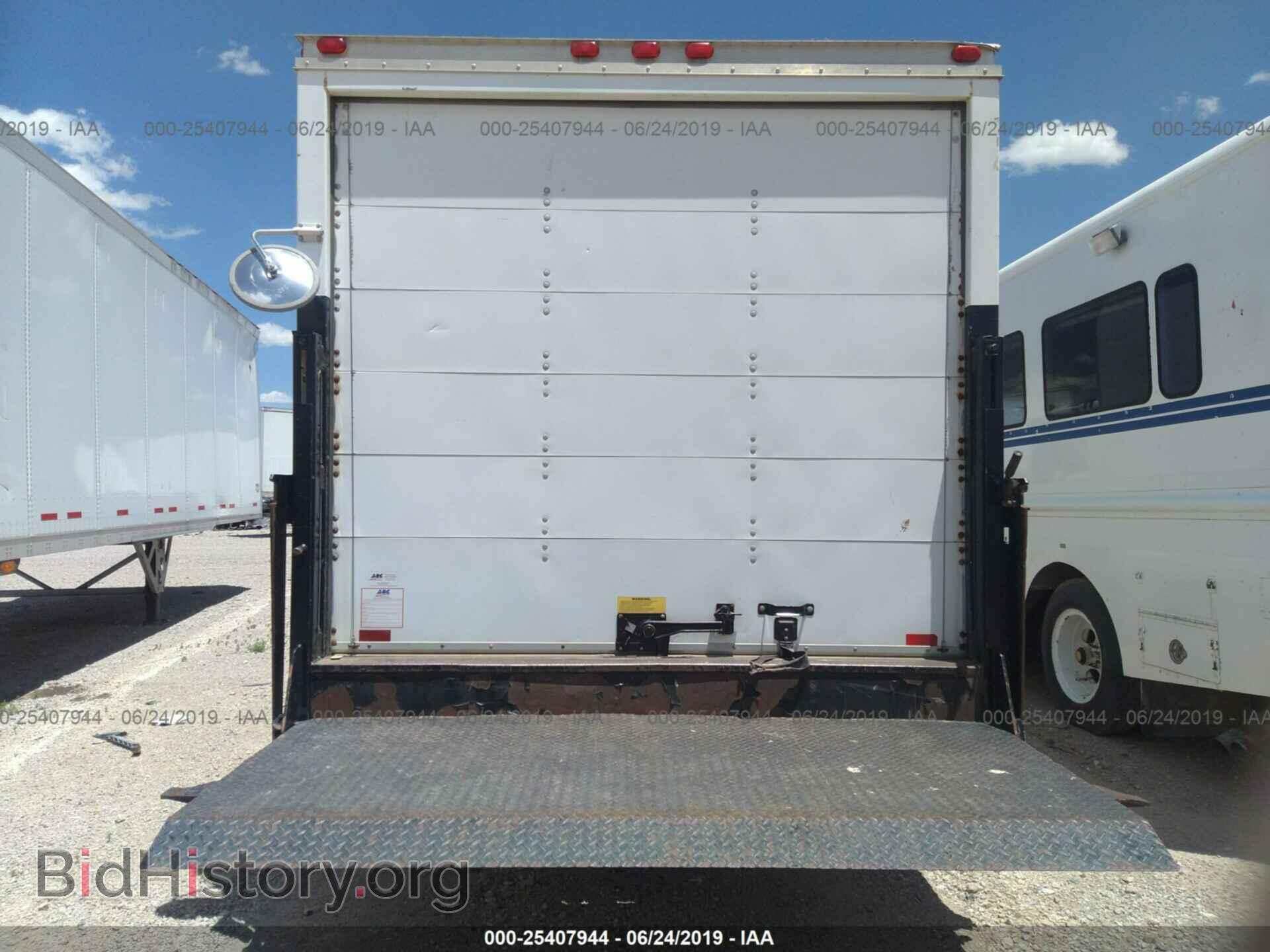 2009 ISUZU NPR - VIN: JALB4W16297401099 - Фото 8