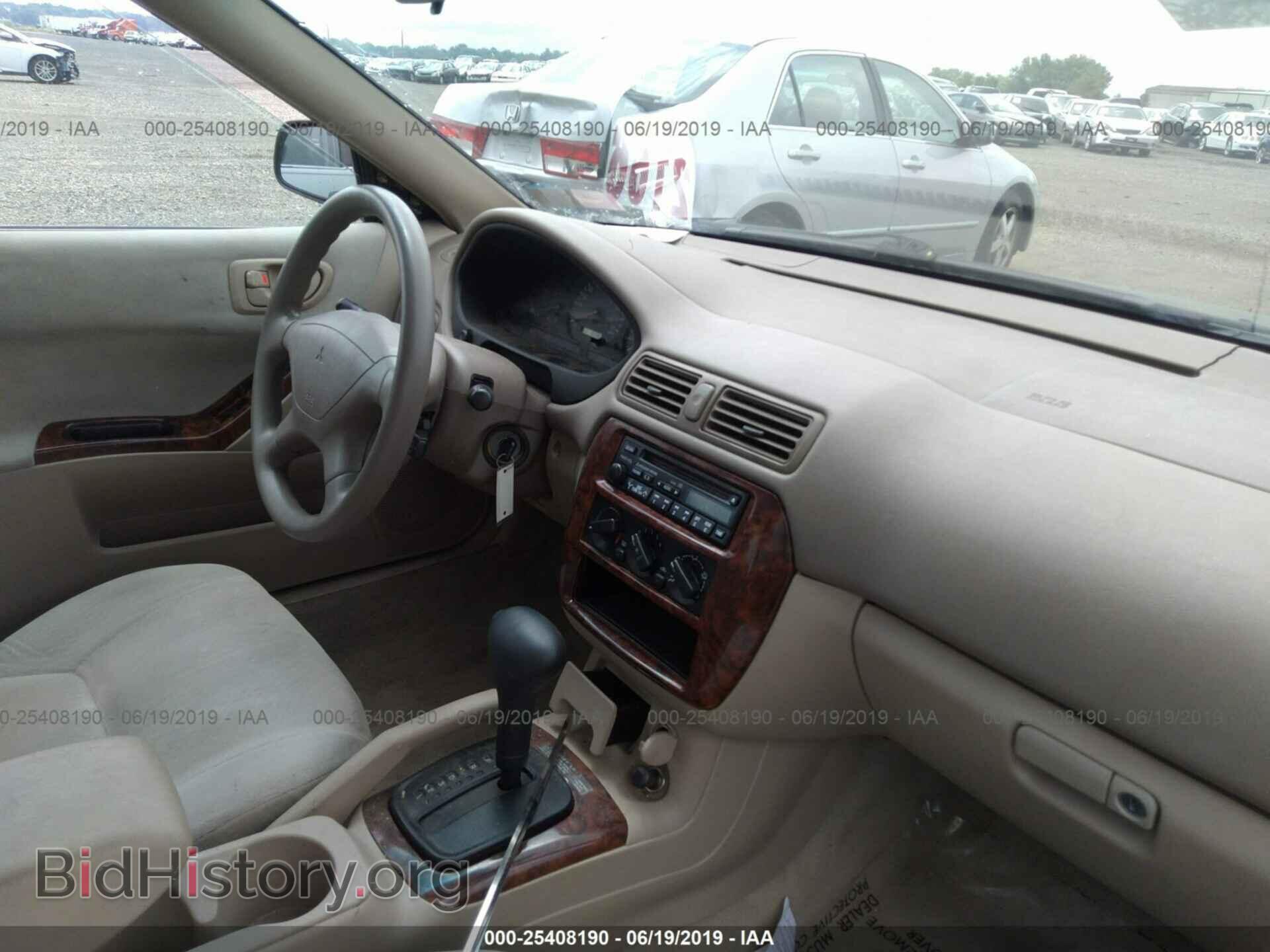 2001 Mitsubishi Galant - VIN: 4A3AA46G61E135062 - Фото 5