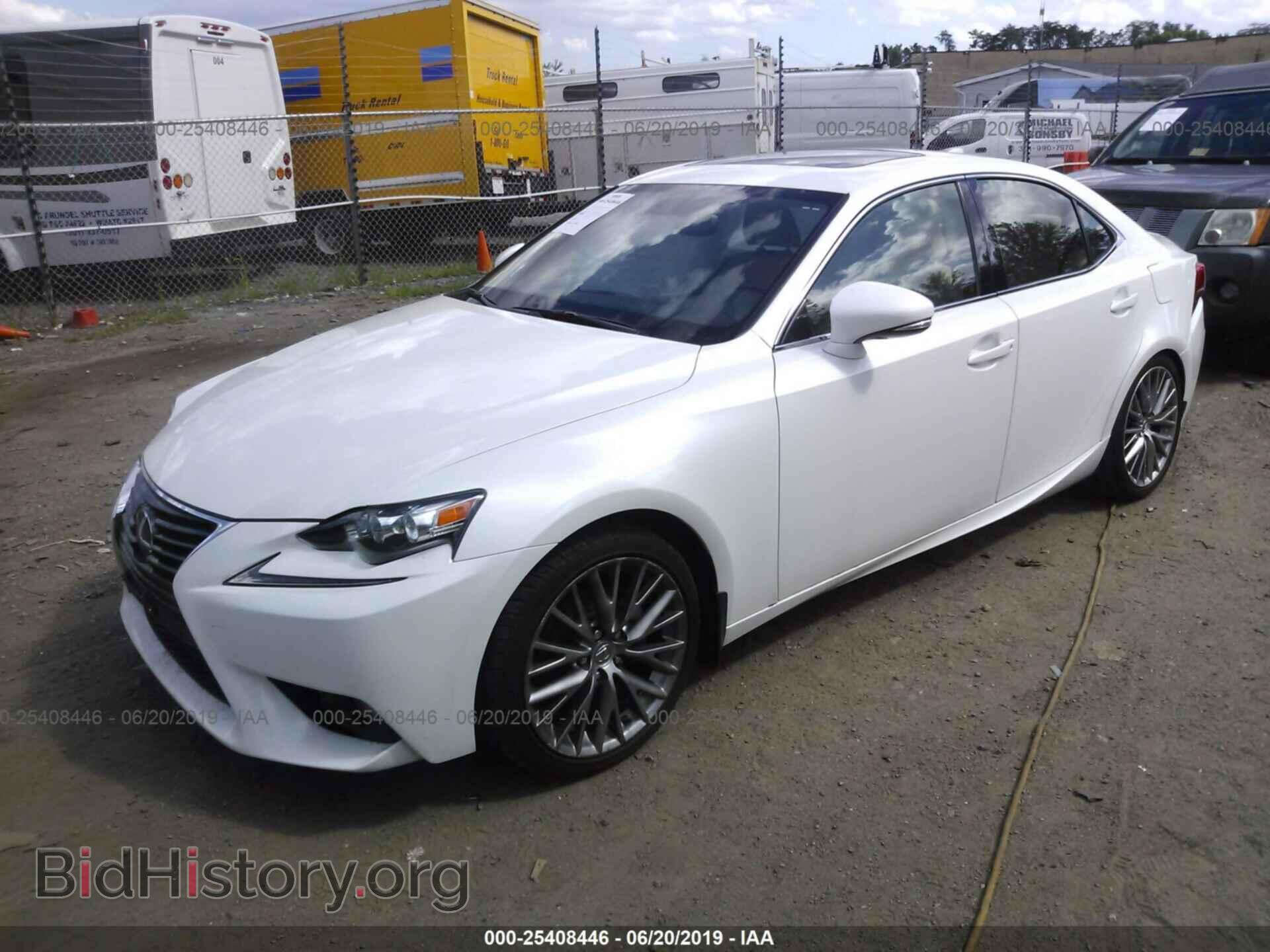 2014 LEXUS IS - VIN: JTHCF1D24E5000623 - Фото 2