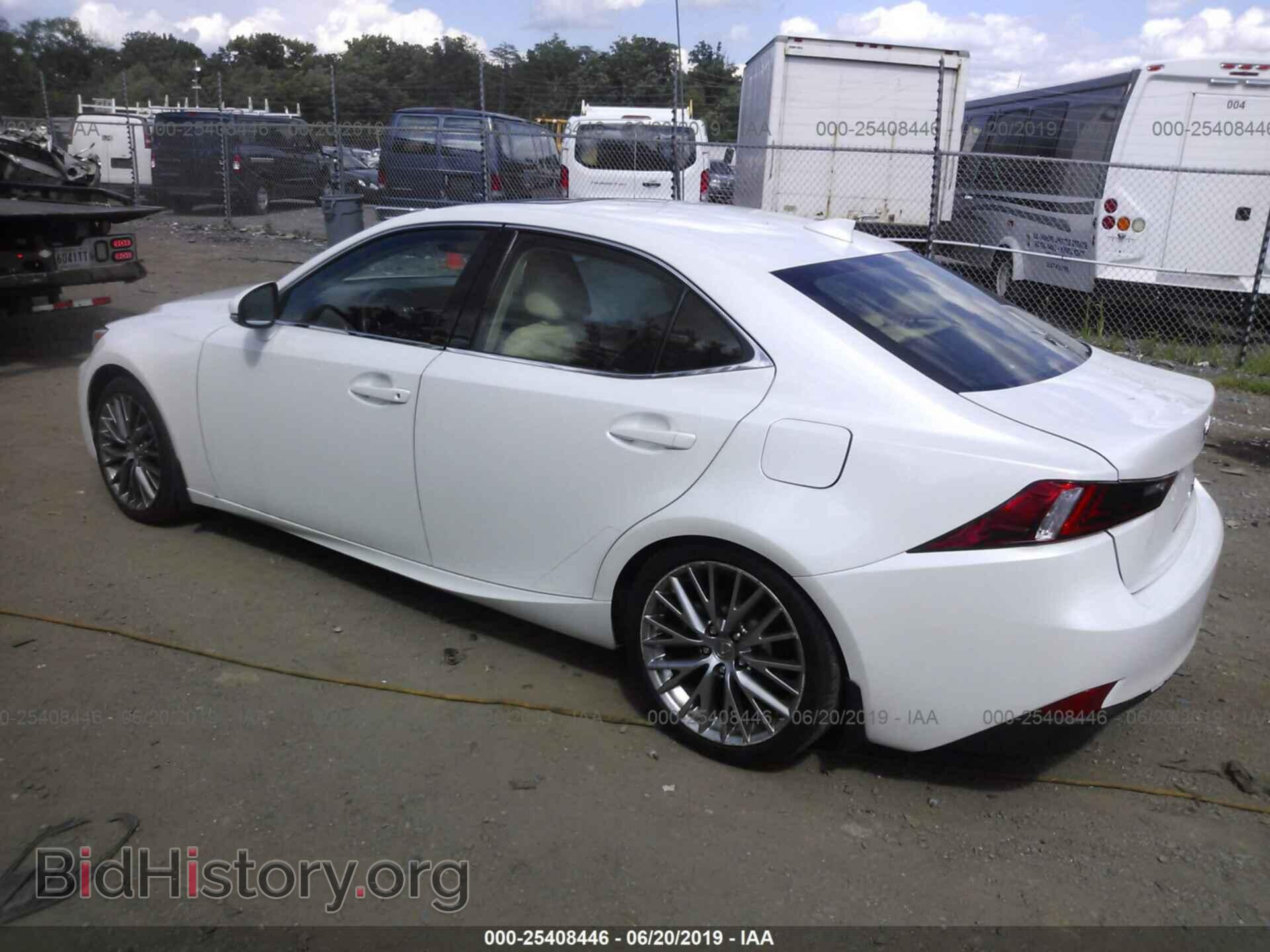 2014 LEXUS IS - VIN: JTHCF1D24E5000623 - Фото 3