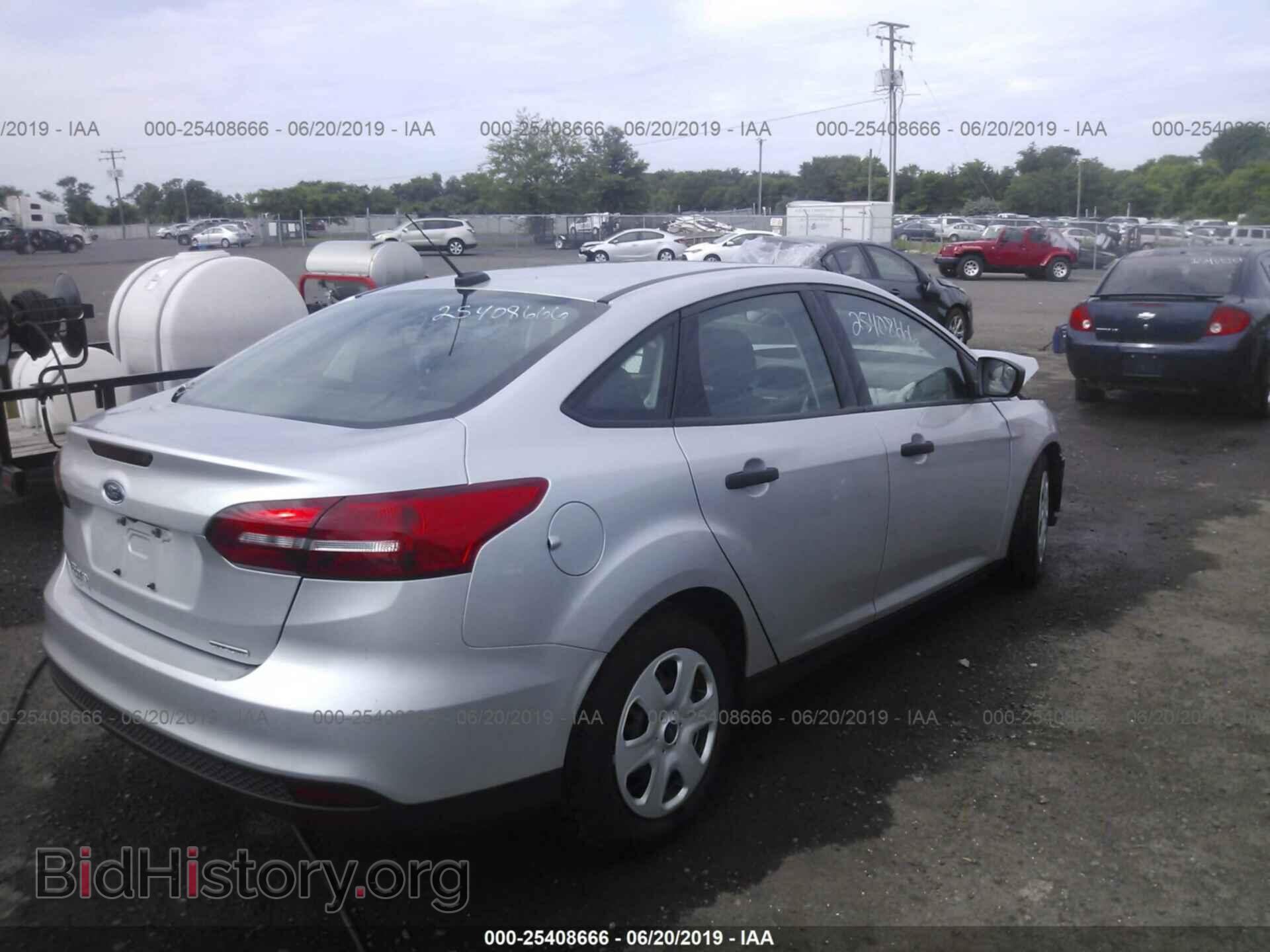 2016 FORD FOCUS - VIN: 1FADP3E29GL402882 - Photo 4