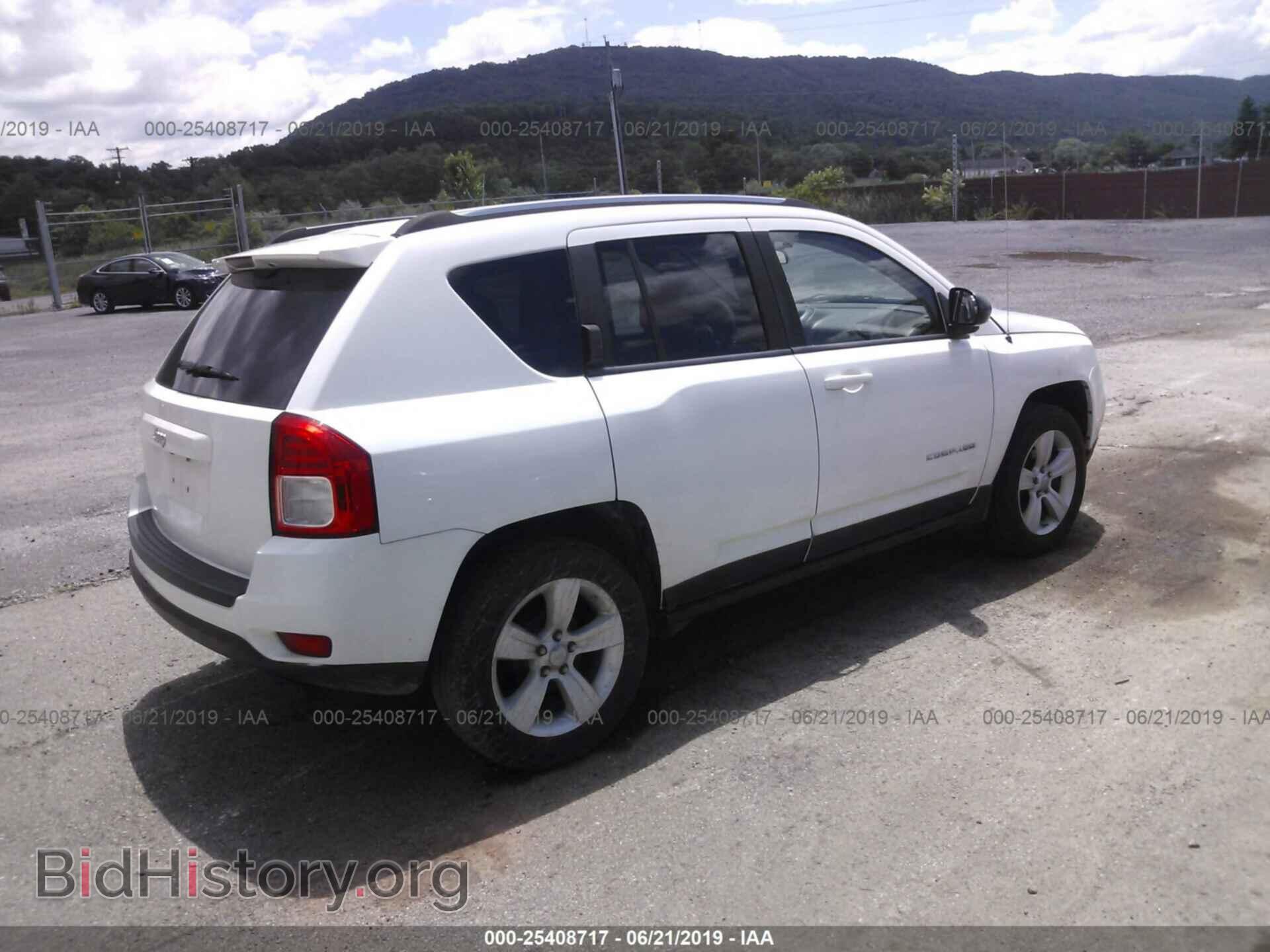 2011 JEEP COMPASS - VIN: 1J4NT1FB9BD215412 - Photo 4