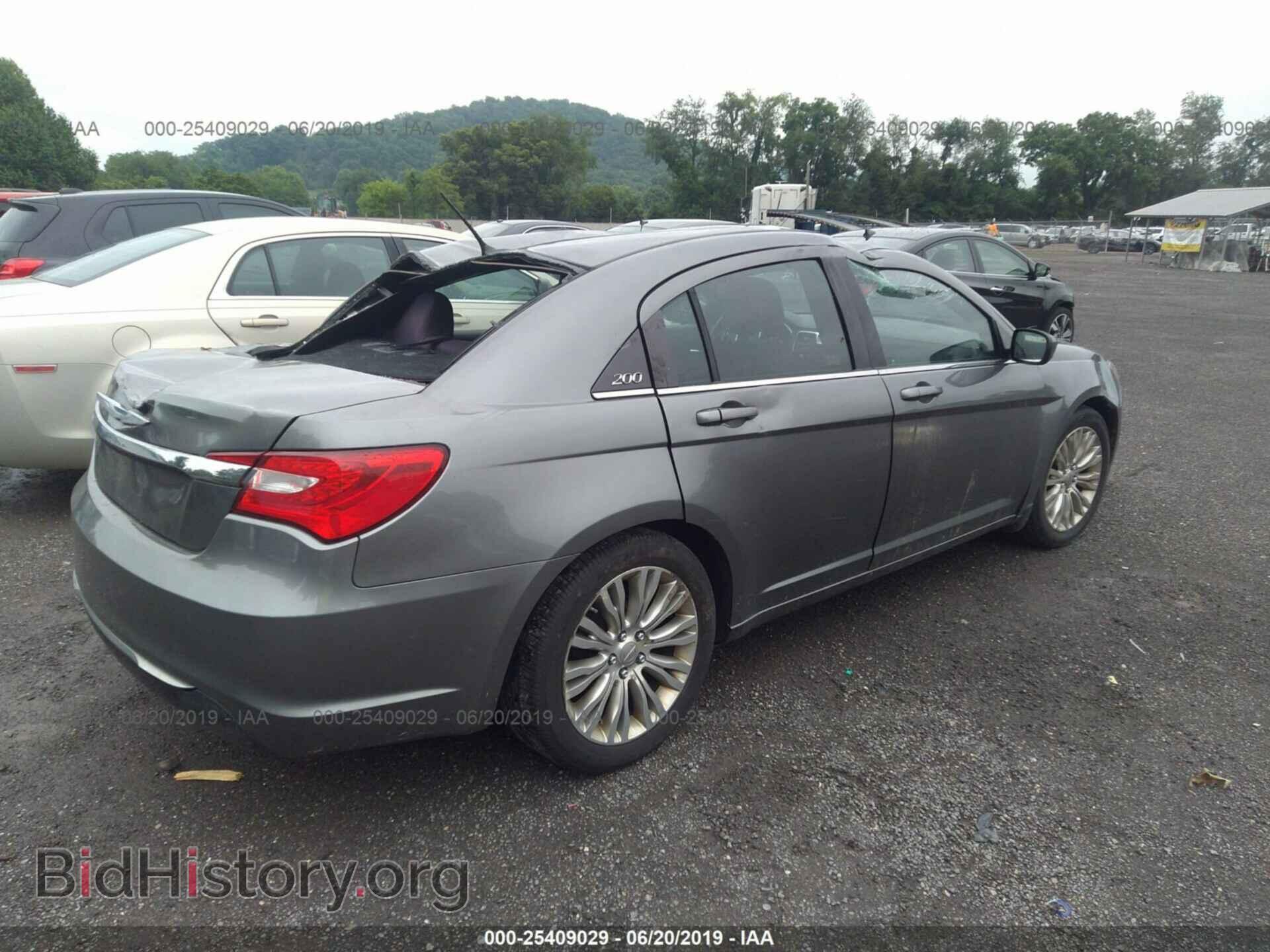 2012 CHRYSLER 200 - VIN: 1C3CCBAB4CN248666 - Фото 4