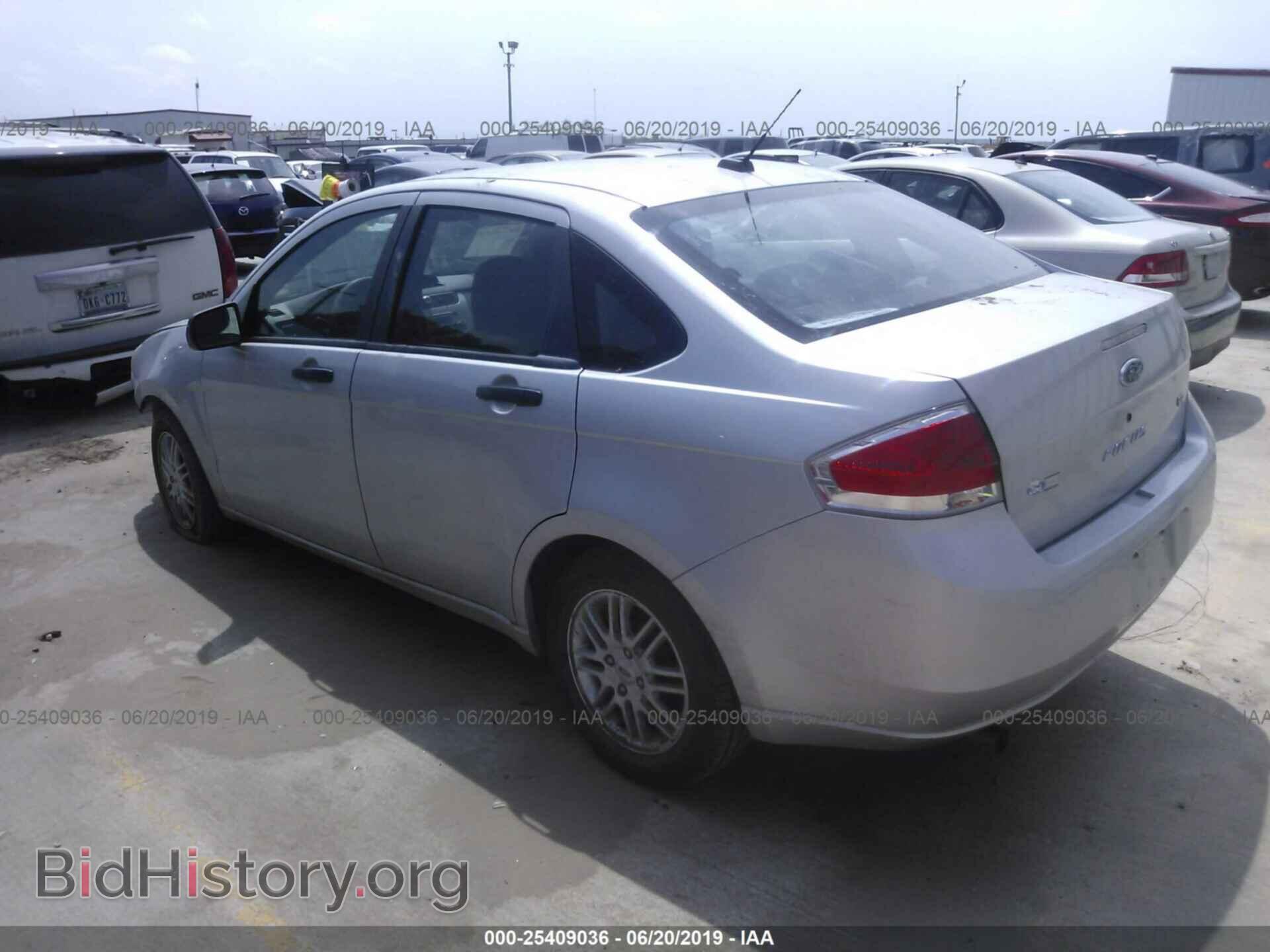 2009 FORD FOCUS - VIN: 1FAHP35N69W186020 - Фото 3