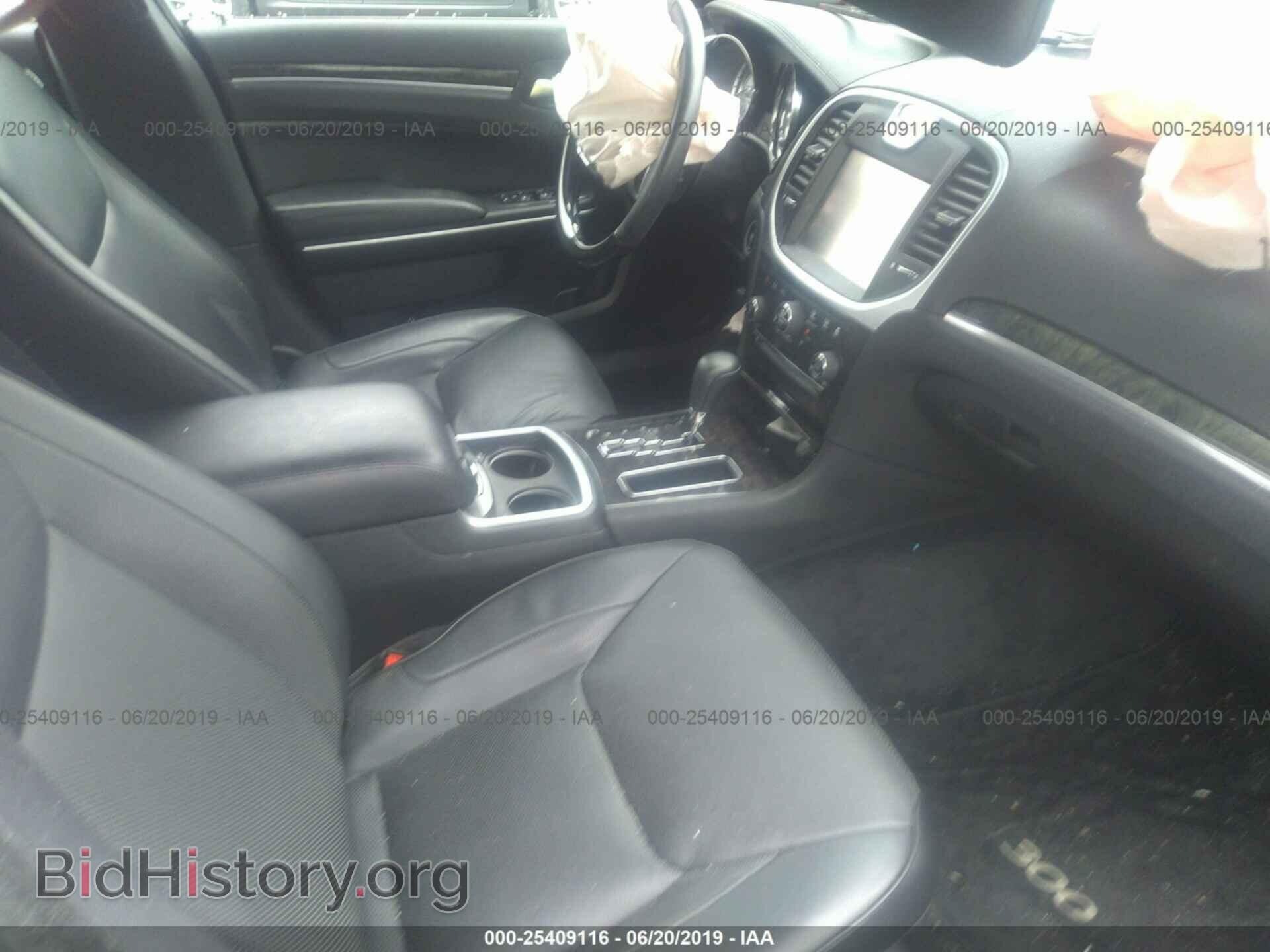 2013 CHRYSLER 300C - VIN: 2C3CCAET8DH740043 - Фото 5