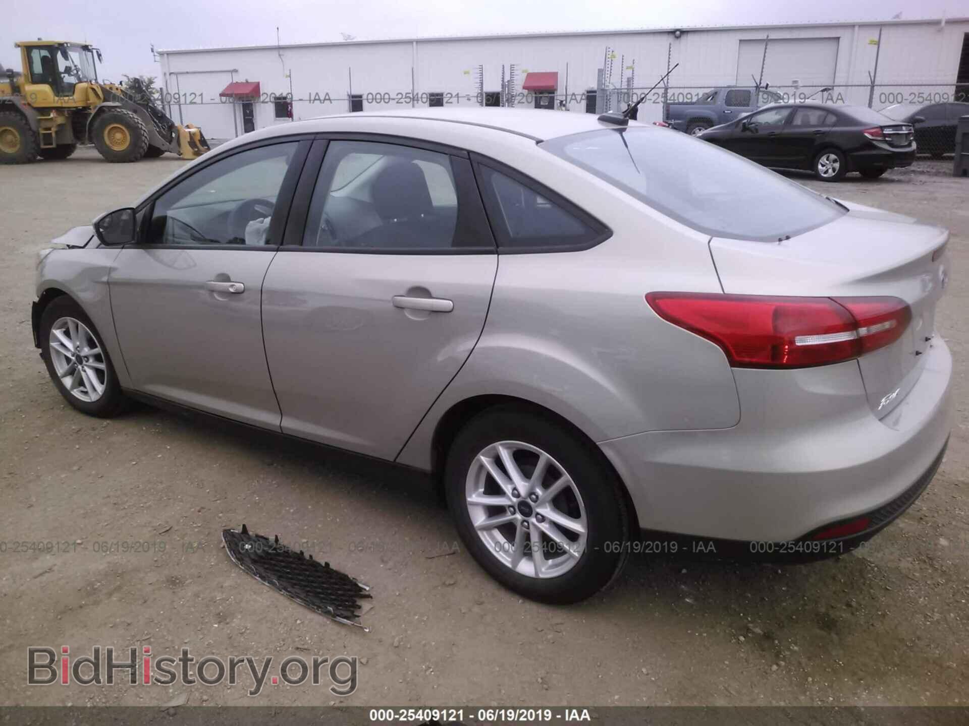 2016 FORD FOCUS - VIN: 1FADP3F22GL242813 - Photo 3