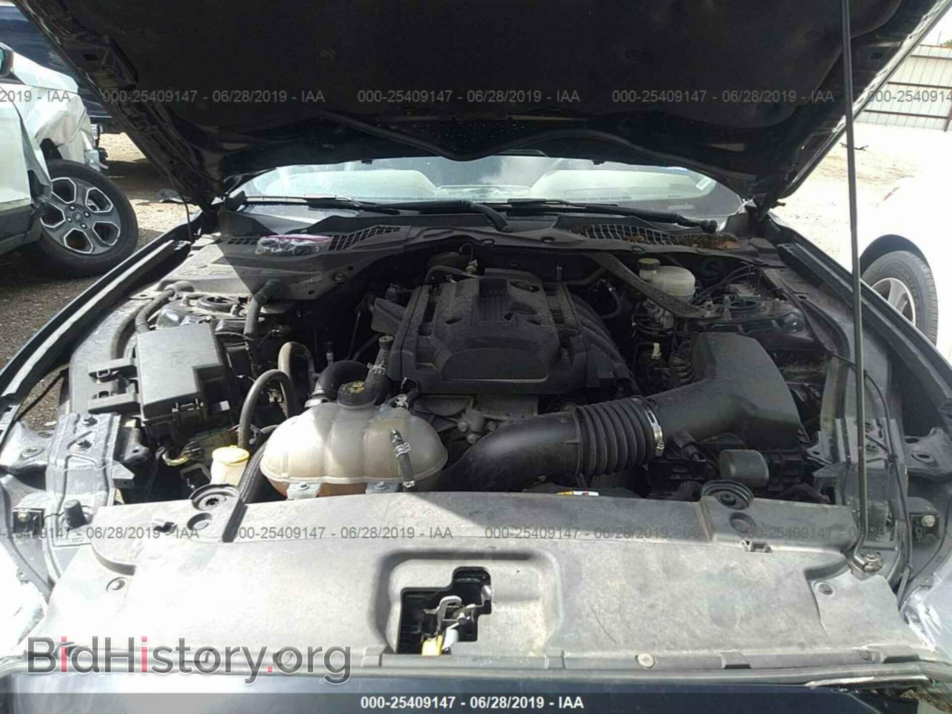 2016 FORD MUSTANG - VIN: 1FATP8UH8G5216804 - Фото 10