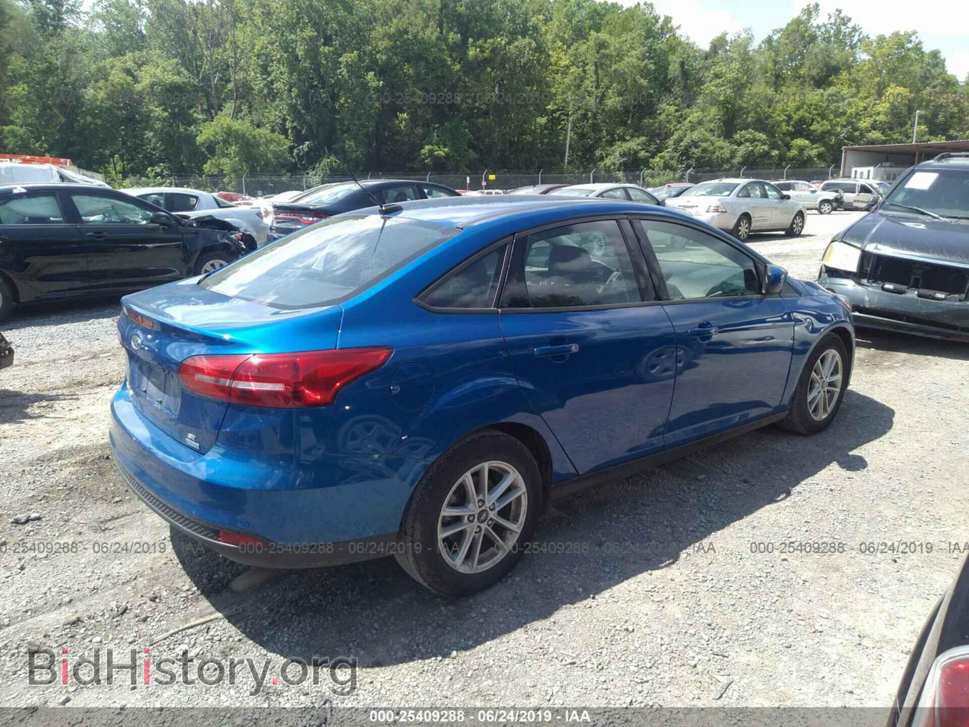 2018 FORD FOCUS - VIN: 1FADP3FE2JL210204 - Фото 4