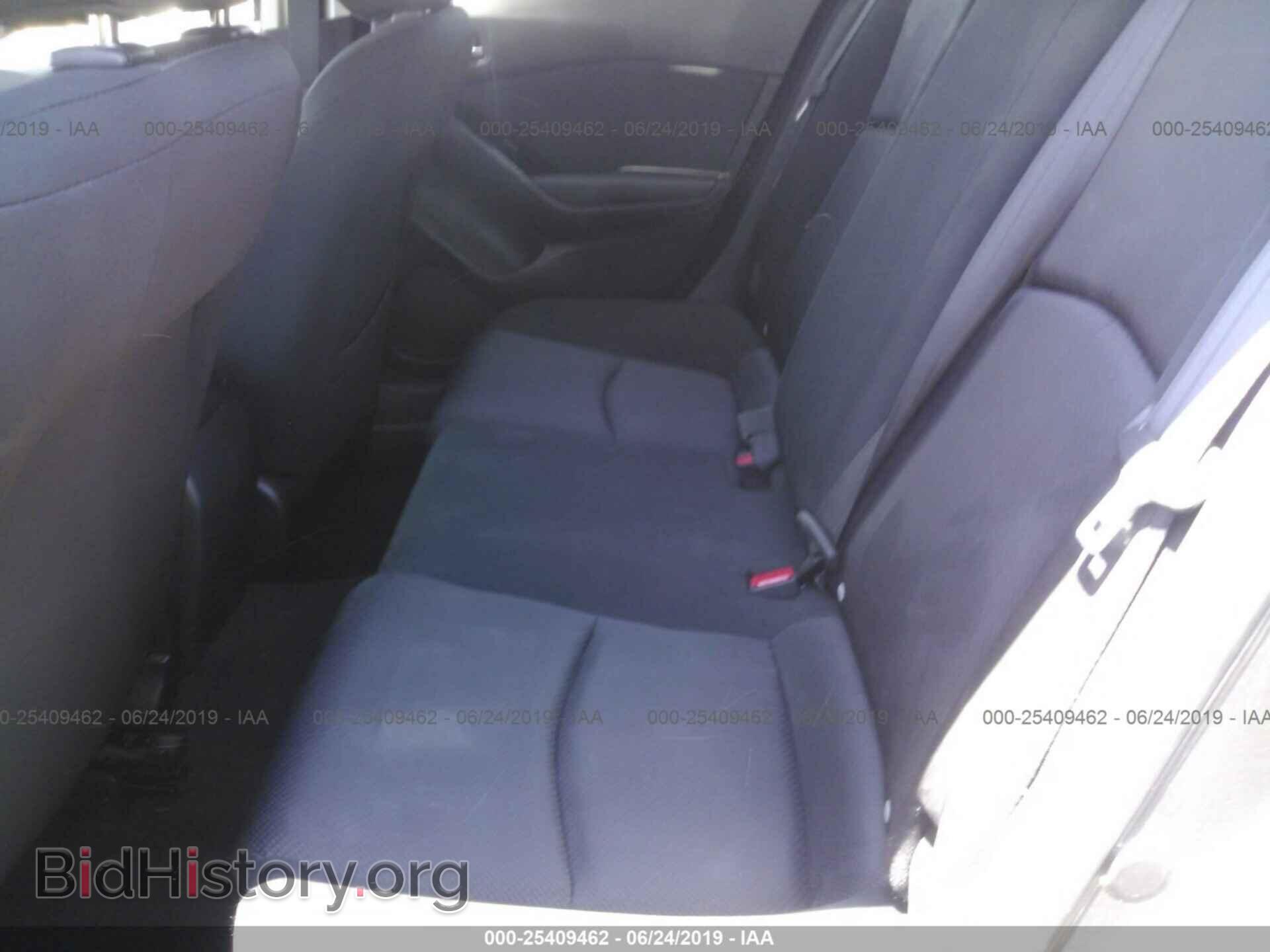 2017 MAZDA 3 - VIN: JM1BN1U71H1102064 - Фото 8