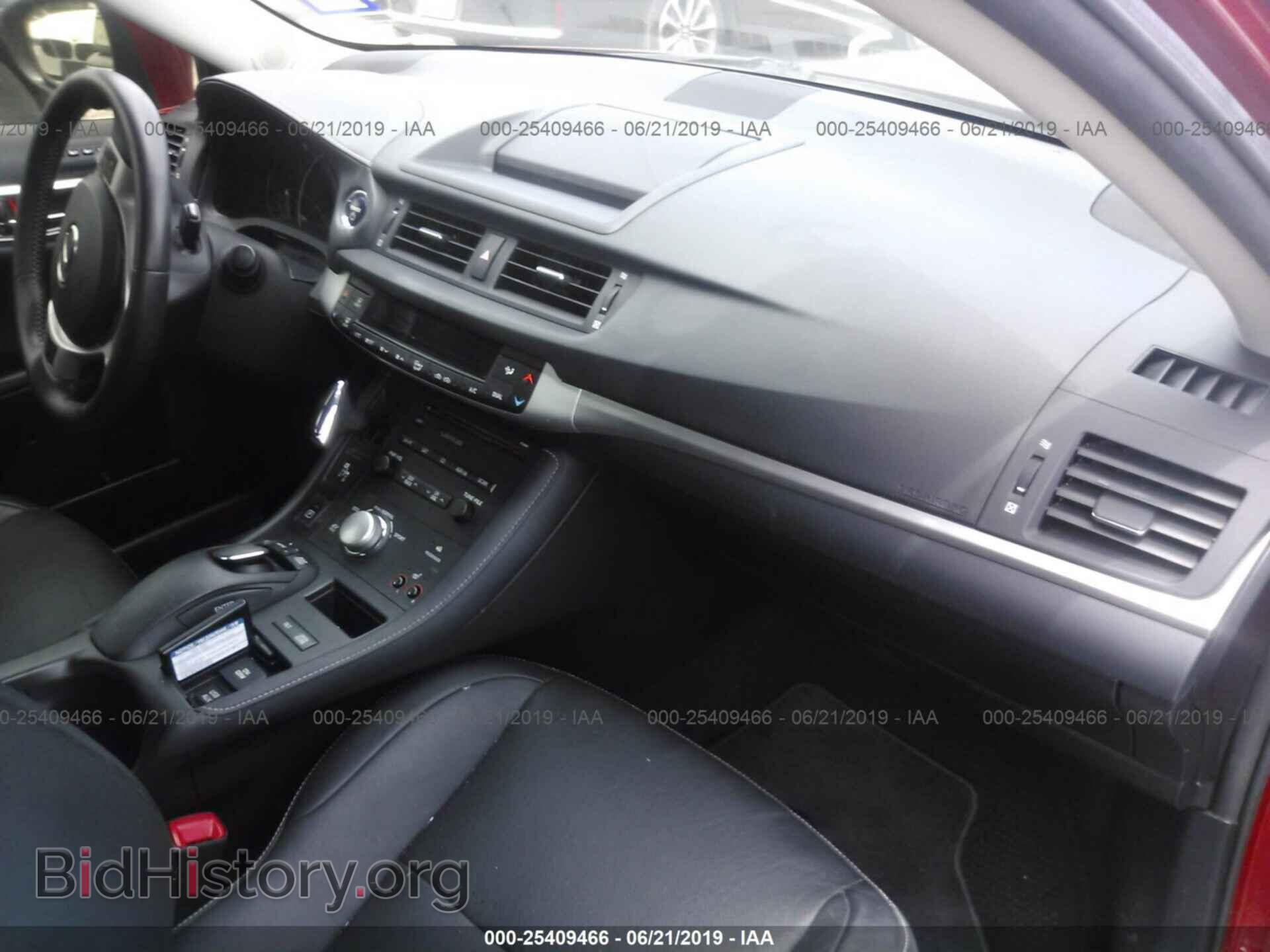2011 LEXUS CT - VIN: JTHKD5BH8B2042788 - Фото 5
