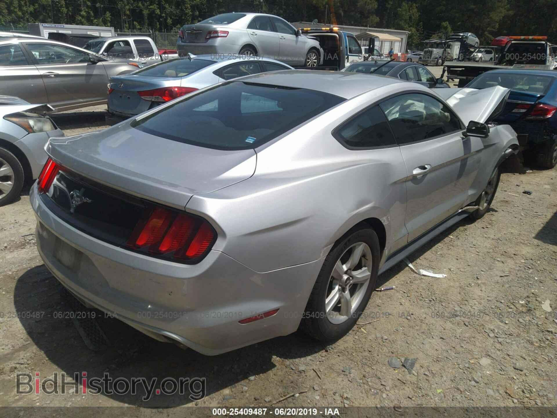 2016 FORD MUSTANG - VIN: 1FA6P8AM1G5277779 - Фото 4