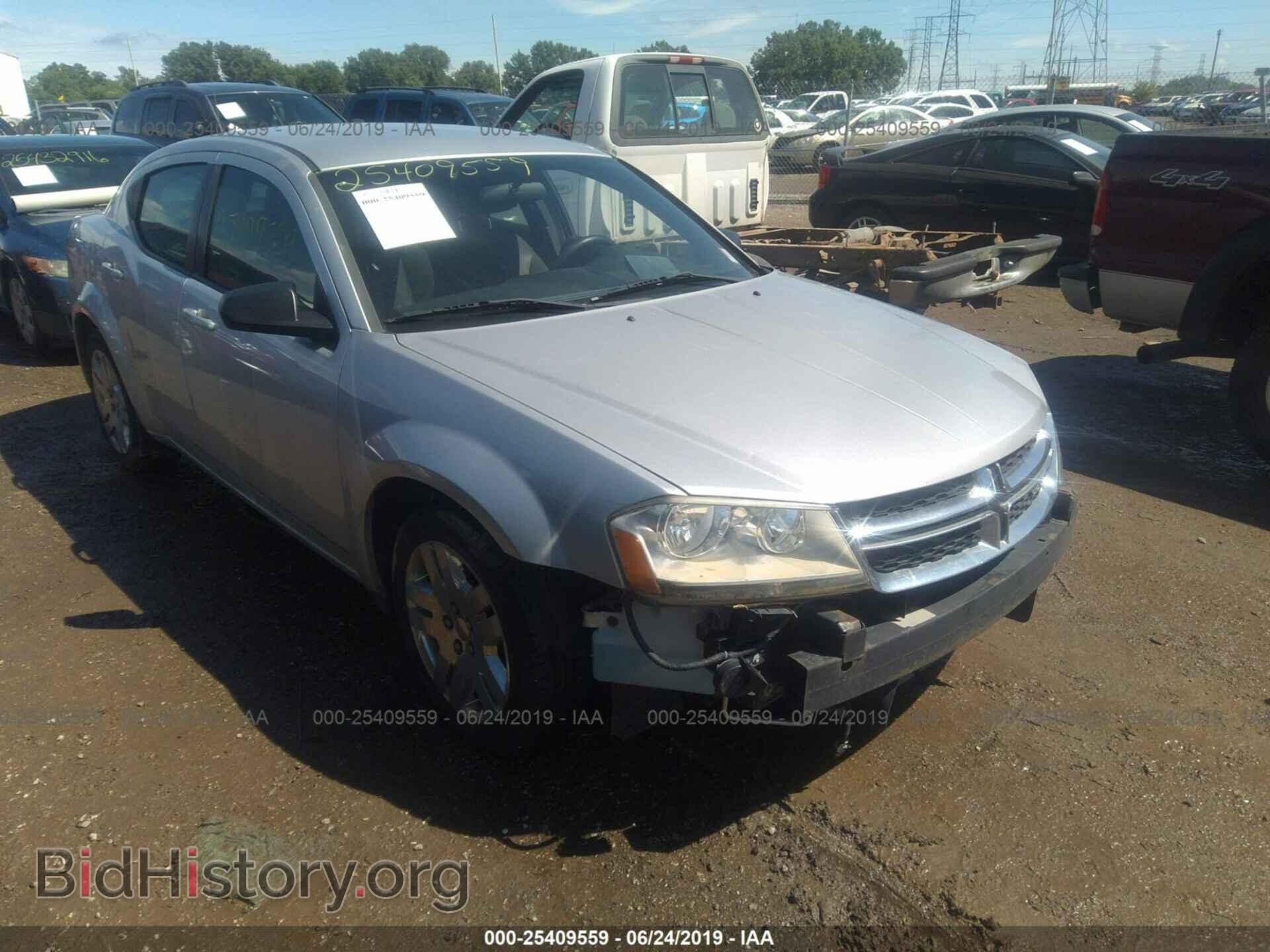 Photo 1B3BD4FB9BN541777 - DODGE AVENGER 2011