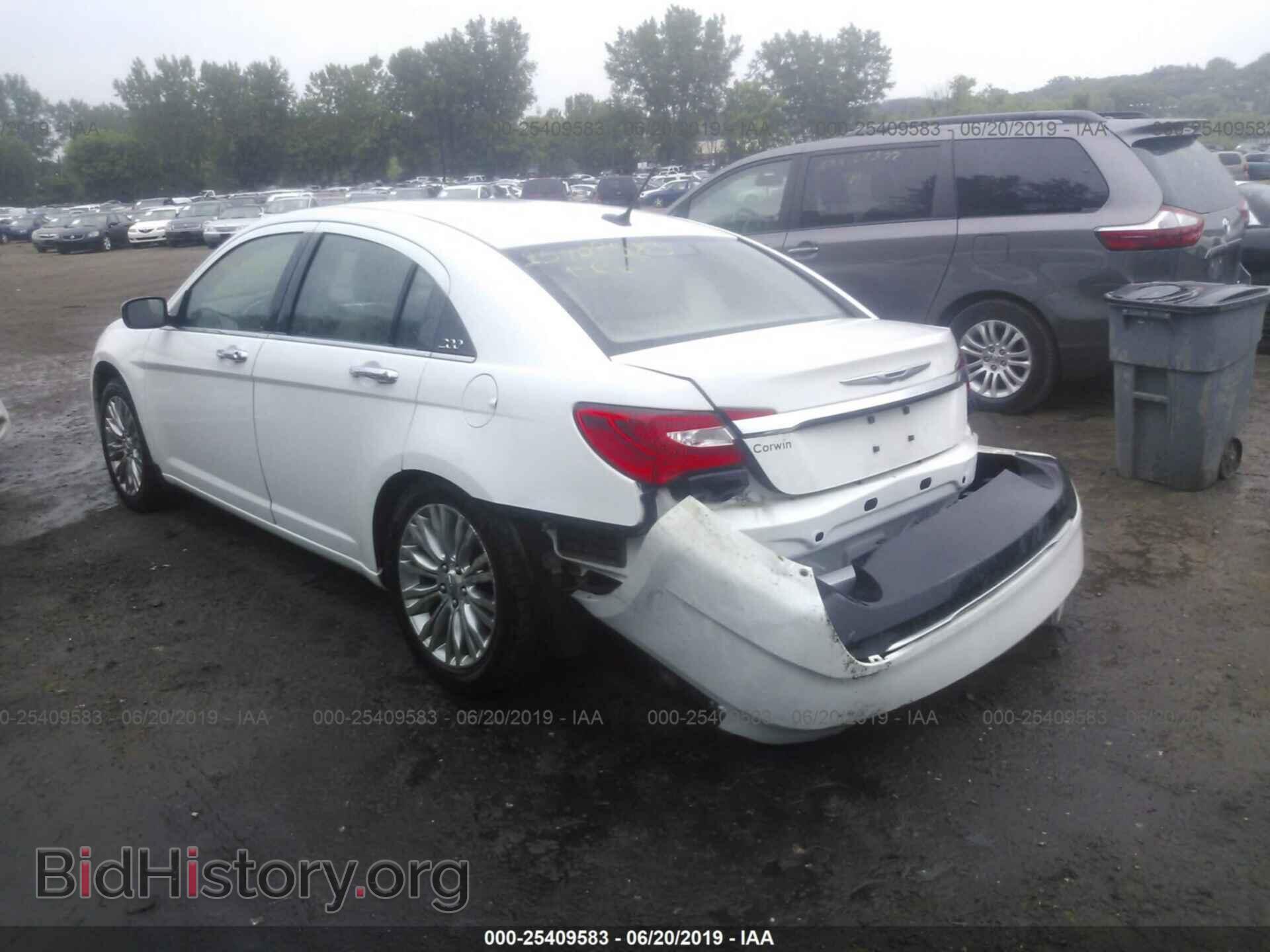 2013 CHRYSLER 200 - VIN: 1C3CCBCG1DN505048 - Фото 3