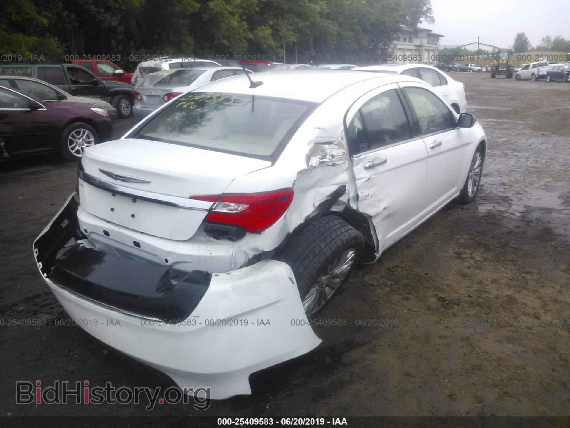 2013 CHRYSLER 200 - VIN: 1C3CCBCG1DN505048 - Фото 4