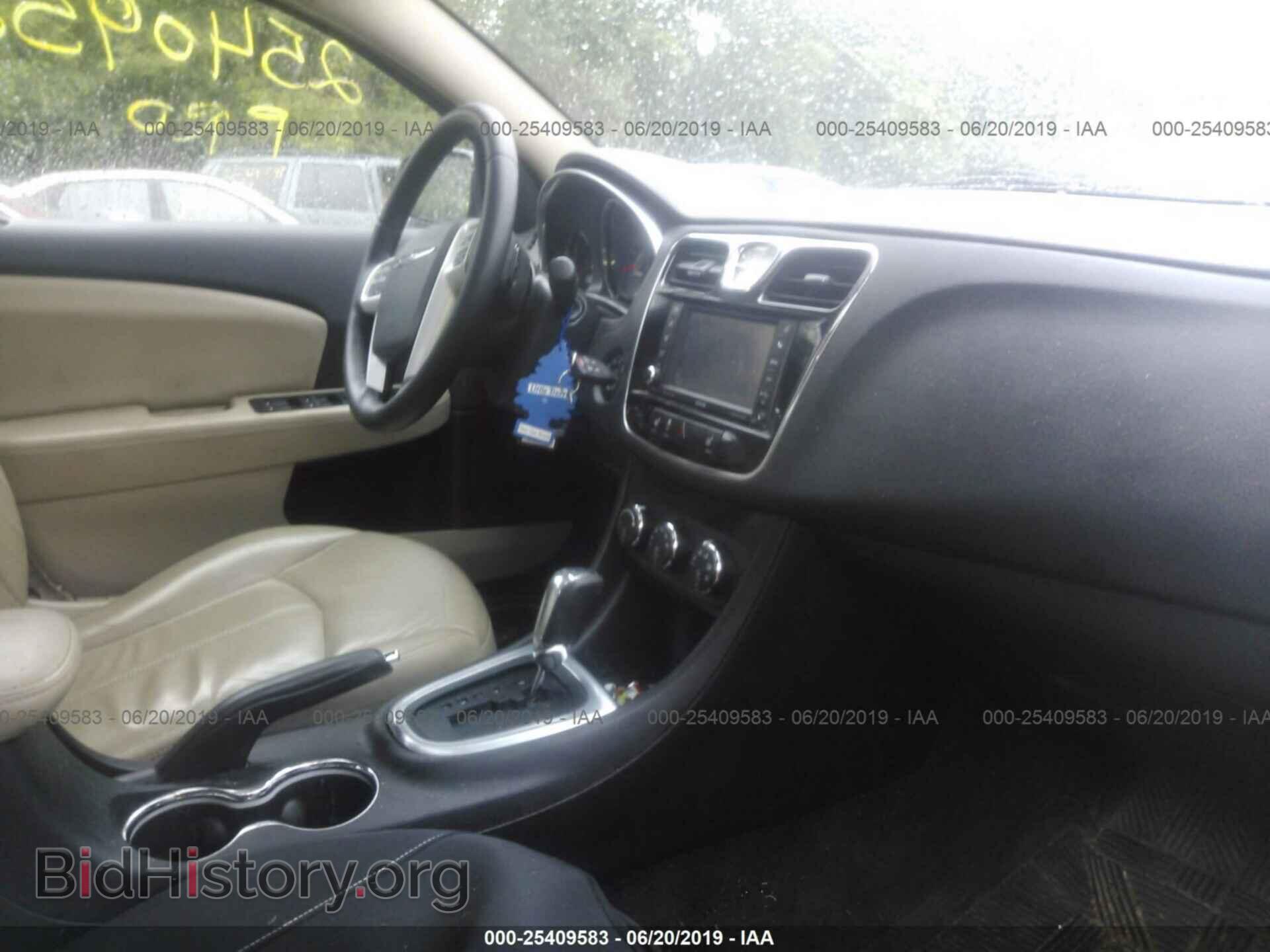 2013 CHRYSLER 200 - VIN: 1C3CCBCG1DN505048 - Фото 5